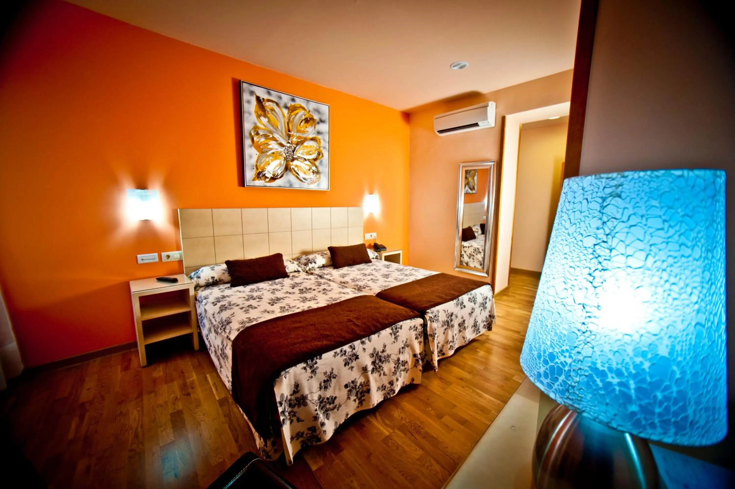 Bed in Hotel Condes de Castilla