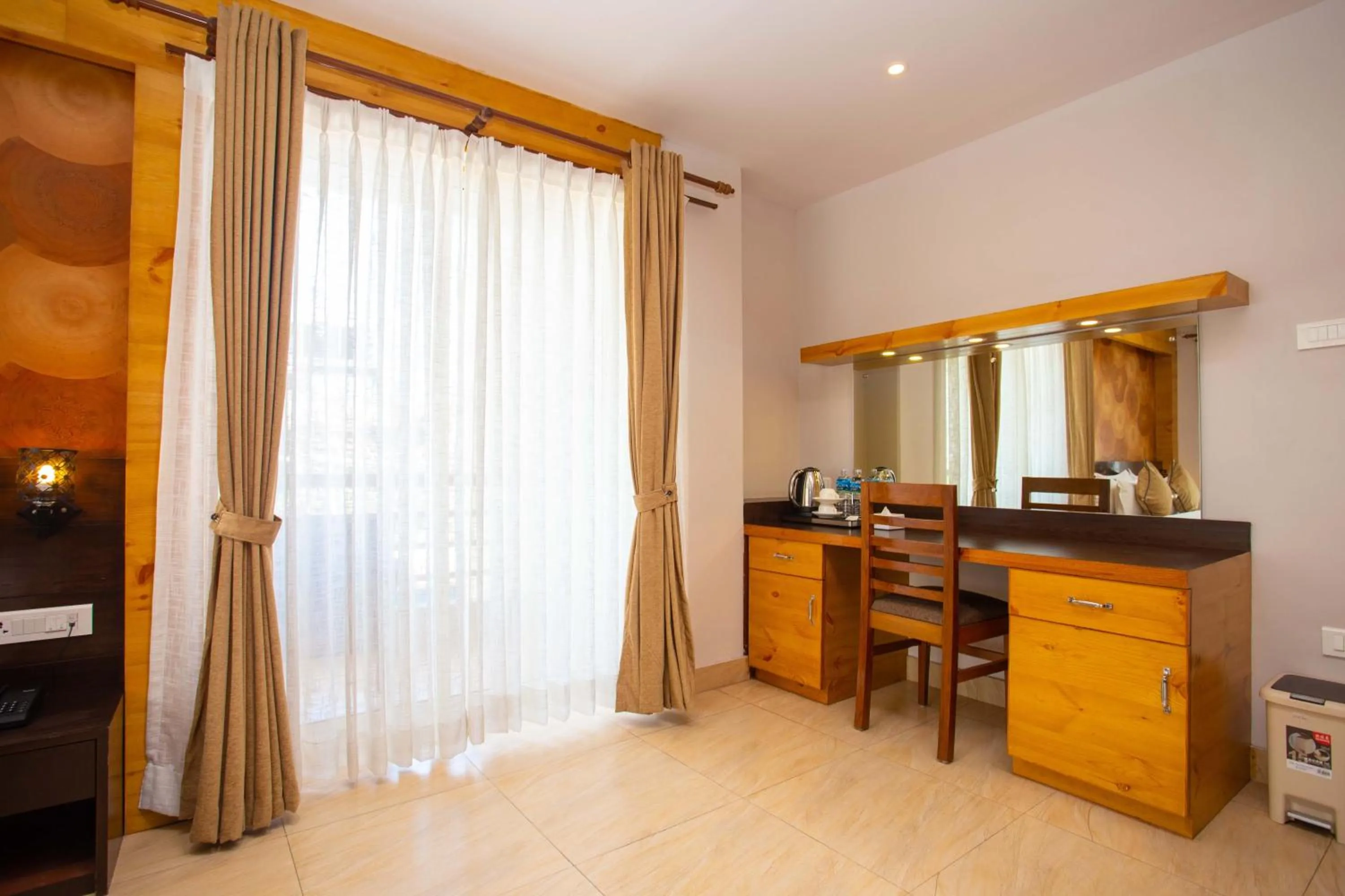 hair dresser in Hotel Lake Paradise