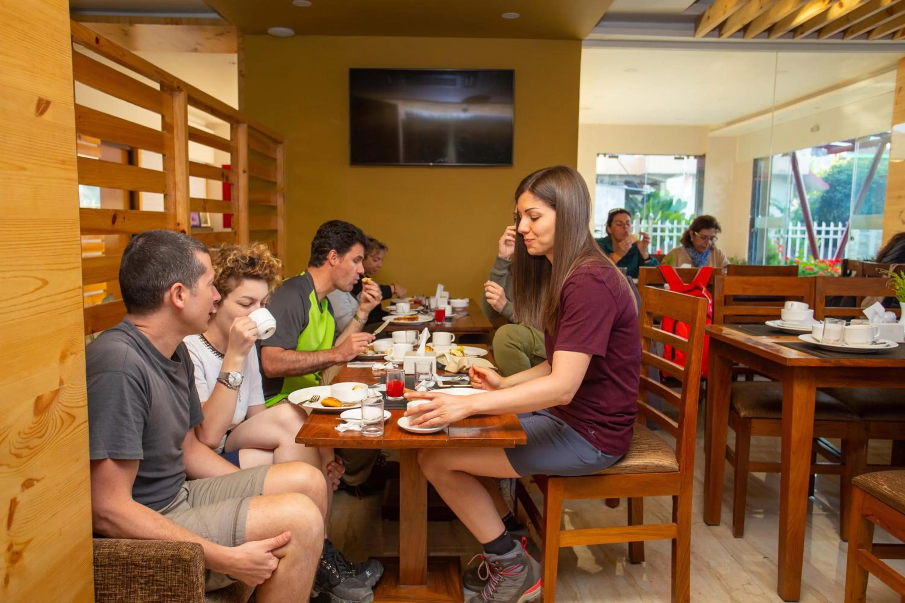 group of guests in Hotel Lake Paradise