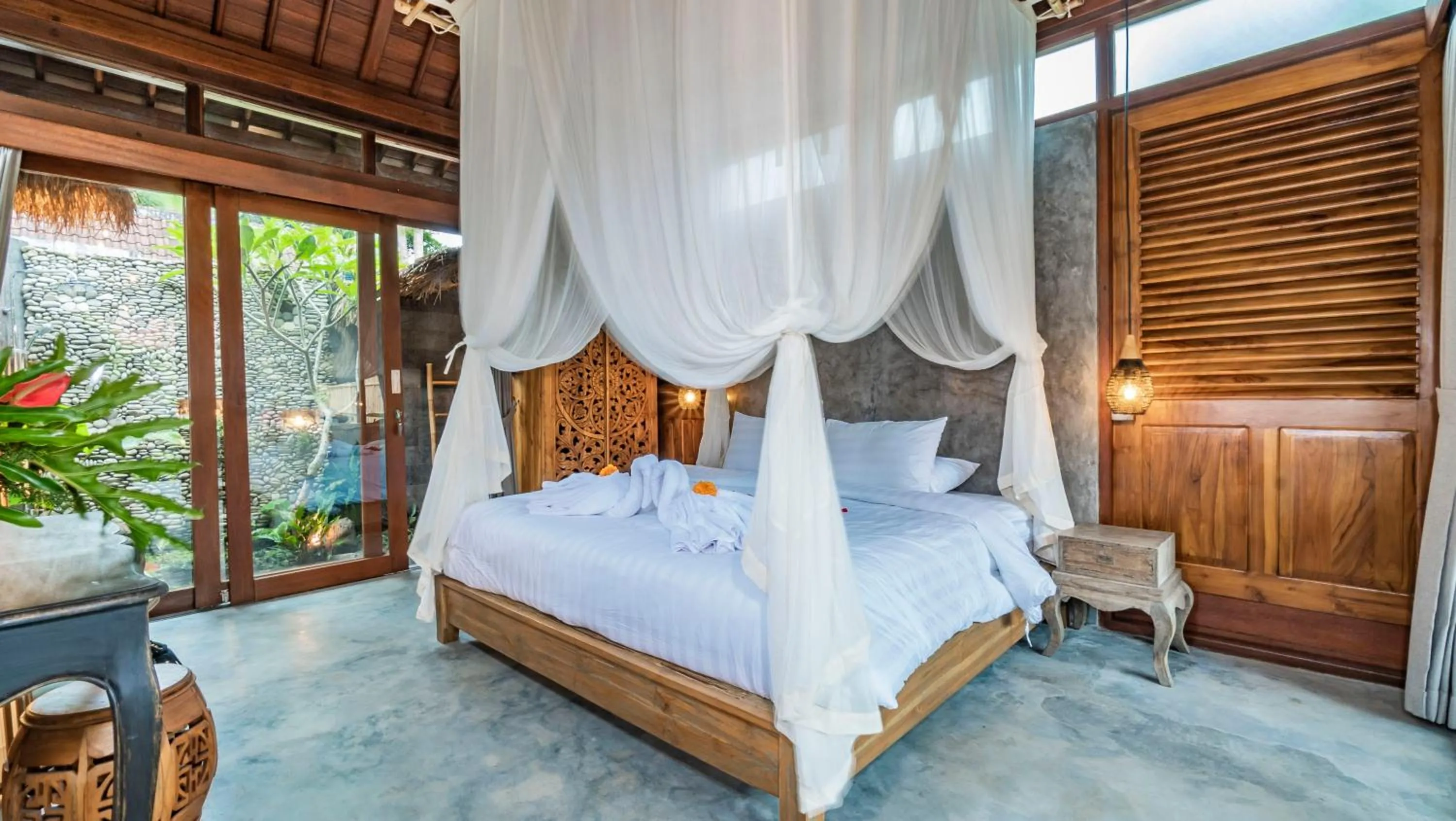 Bed in Ganesh Villa