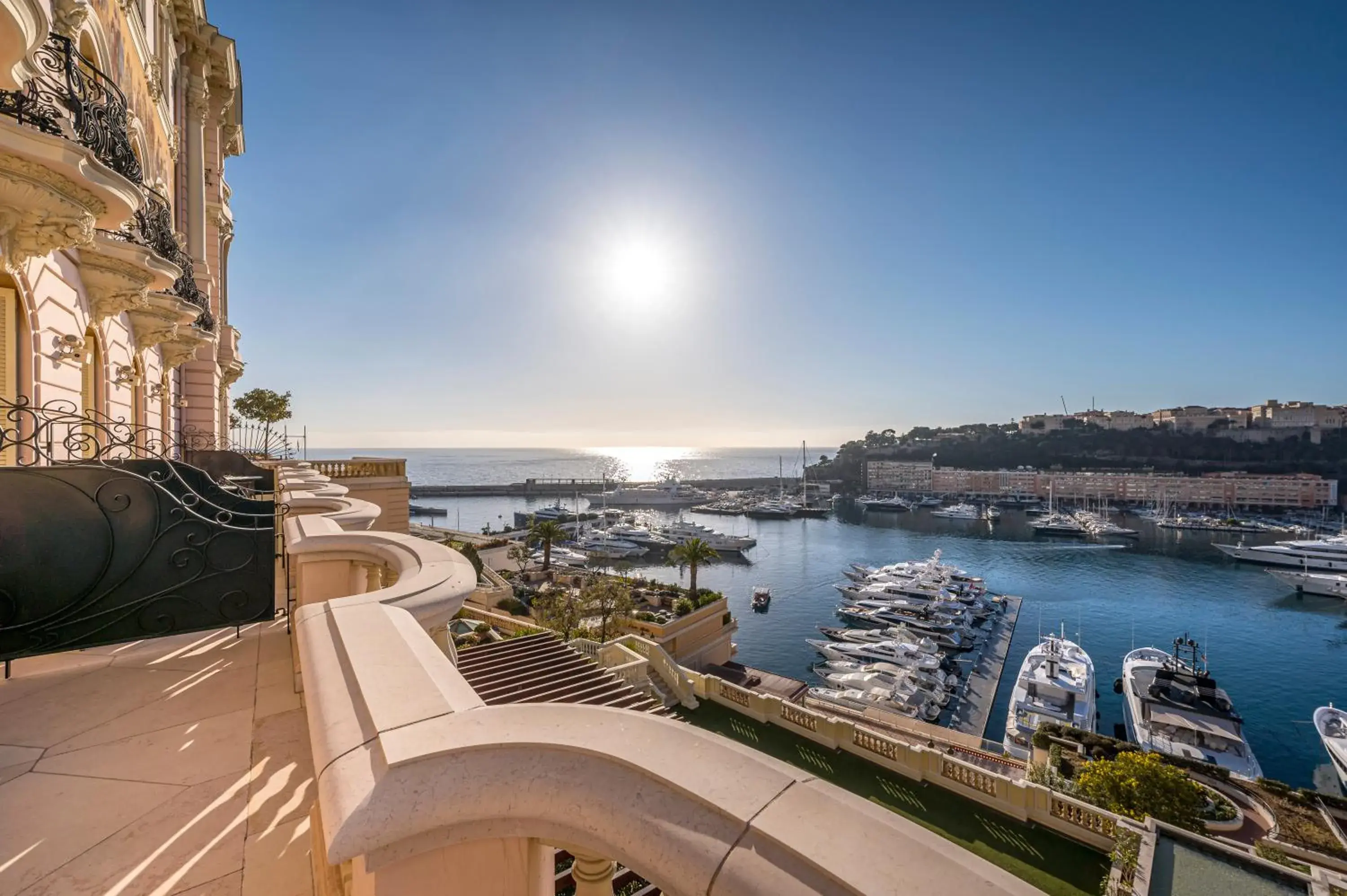 Exclusive Room with Sea view and Terrace in Hôtel Hermitage Monte-Carlo Exclusive Room with Sea view and Terrace in Hôtel Hermitage Monte-Carlo