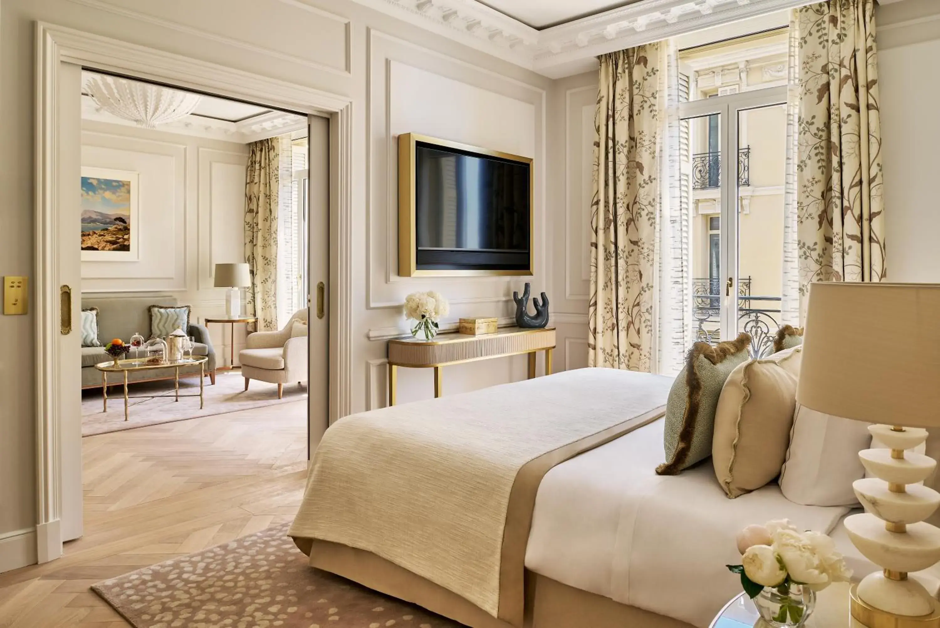 Prestige Suite with City or Courtyard View in Hôtel Hermitage Monte-Carlo Prestige Suite with City or Courtyard View in Hôtel Hermitage Monte-Carlo