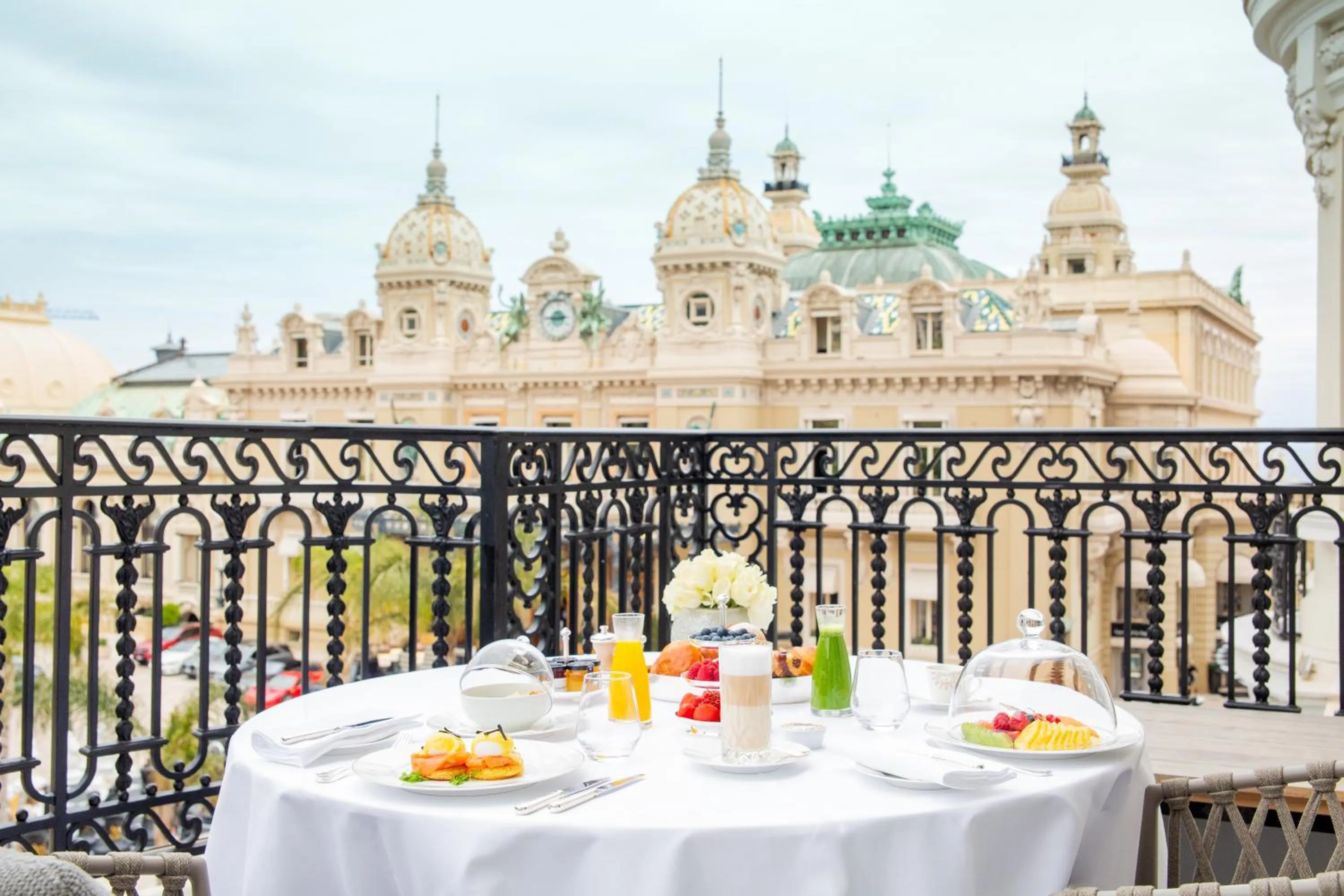 Breakfast in Hôtel de Paris Monte-Carlo