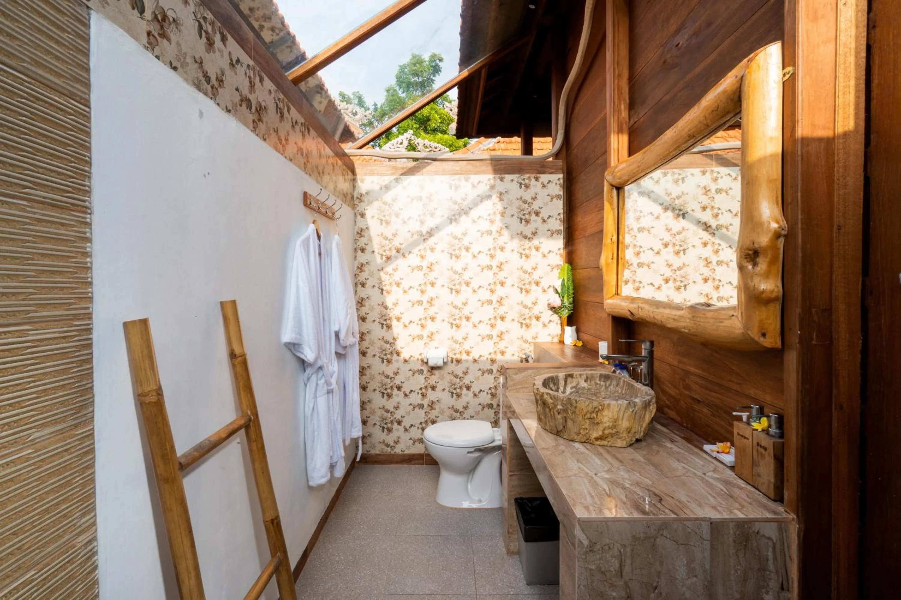 Toilet in Radiance Sunset Villas Lembongan