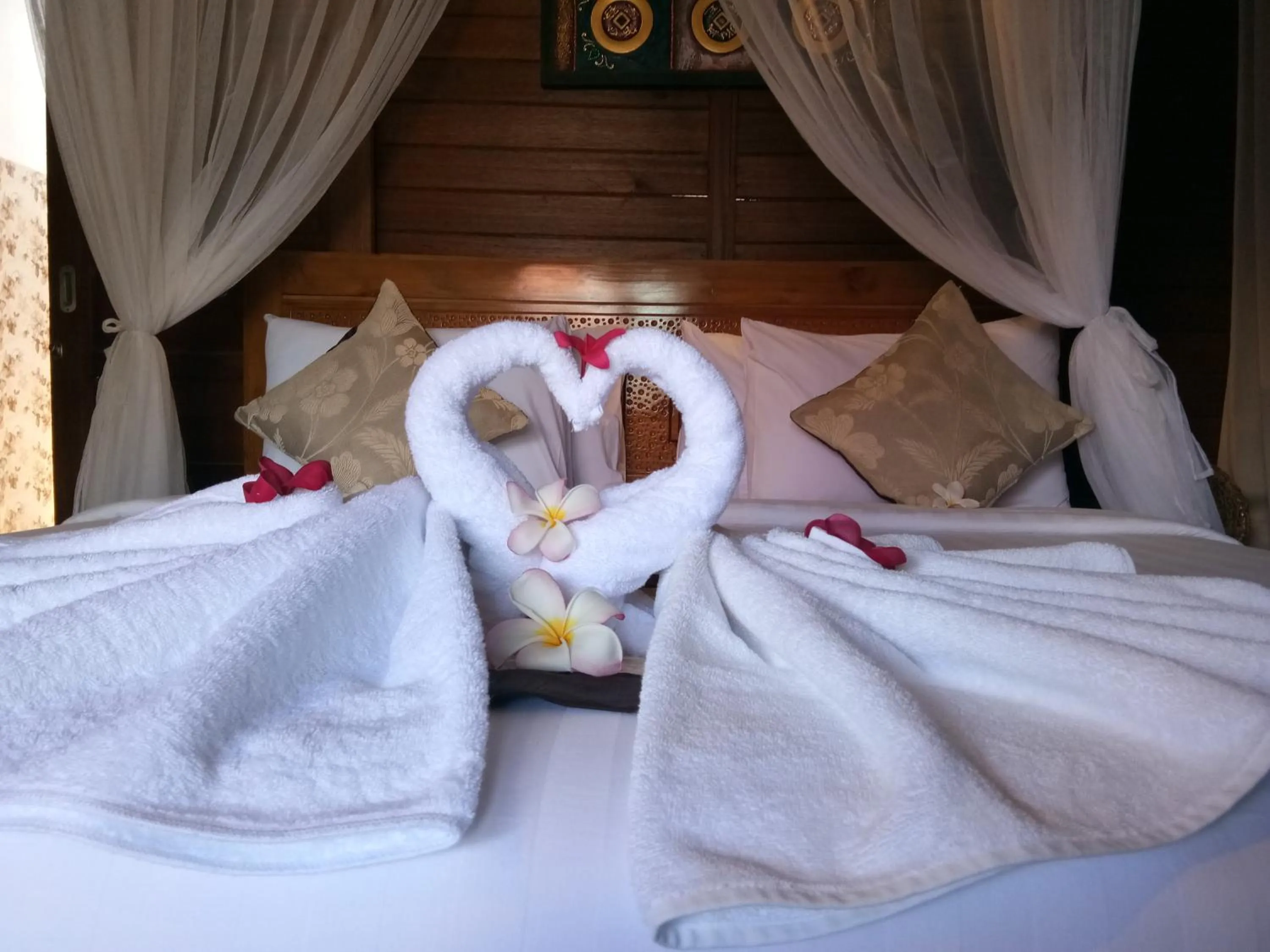 Bedroom, Bed in Radiance Sunset Villas Lembongan