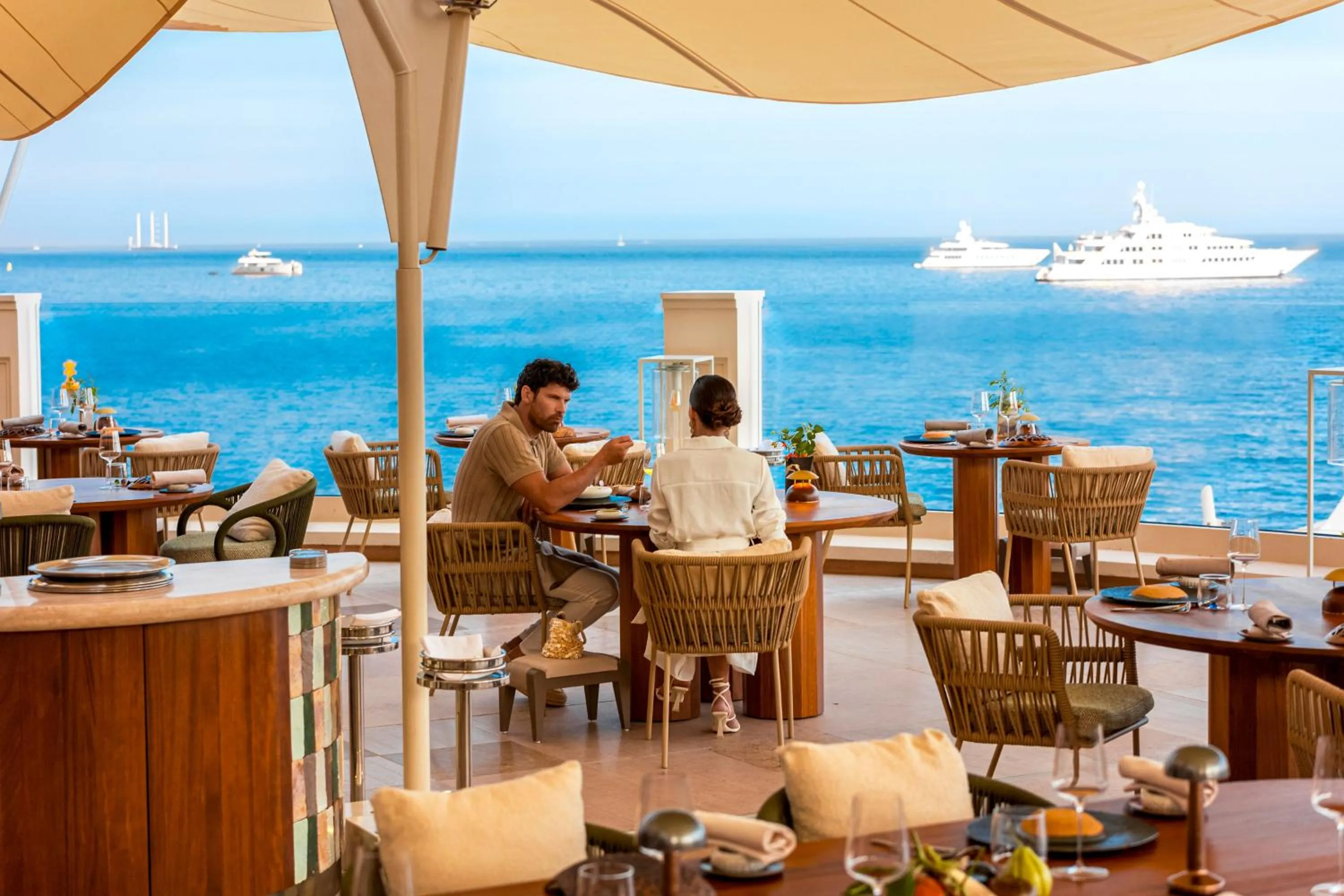 Restaurant/places to eat in Monte-Carlo Bay Hotel & Resort