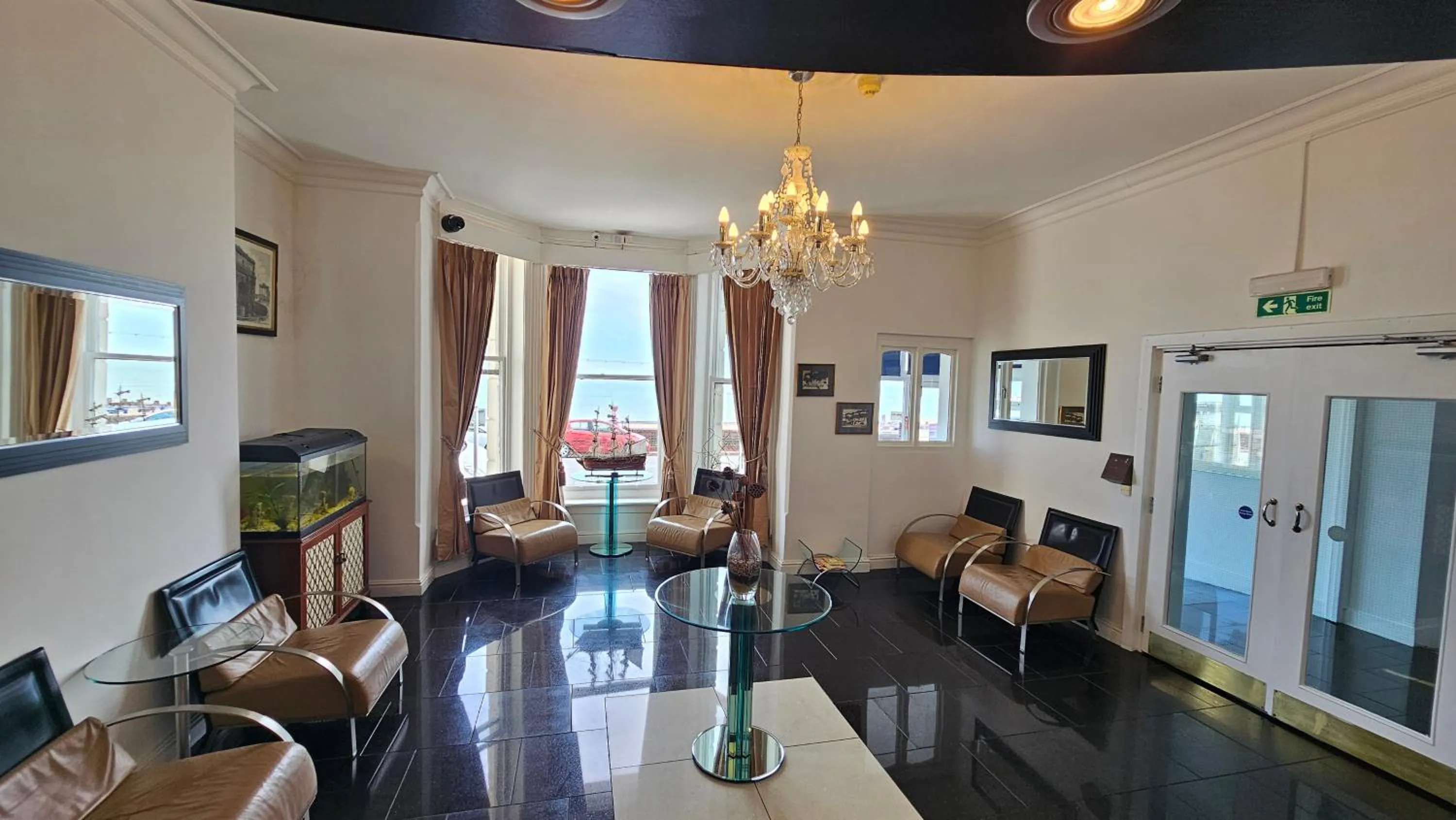 Lobby or reception in The Strand Hotel