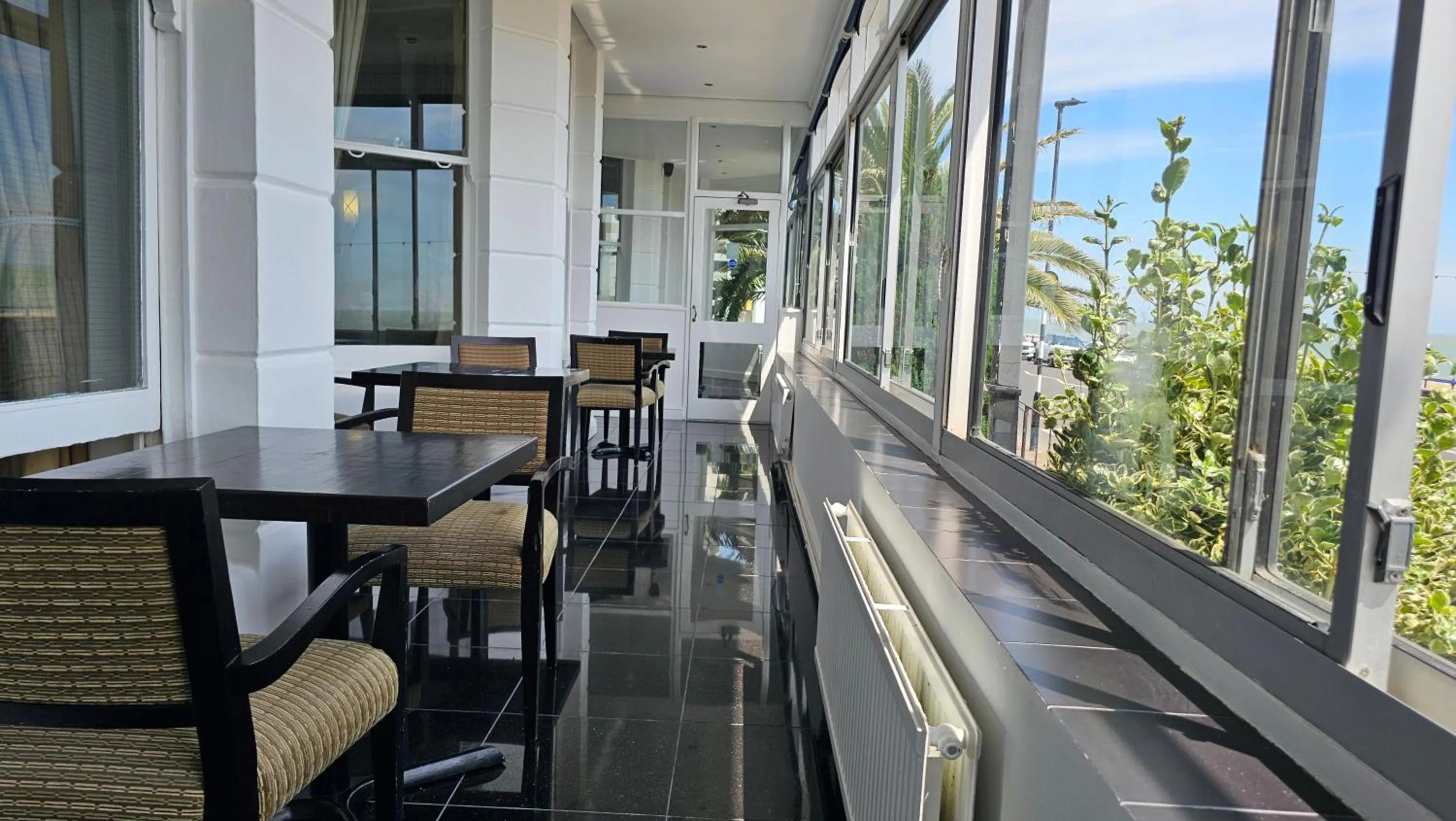 Balcony/Terrace in The Strand Hotel