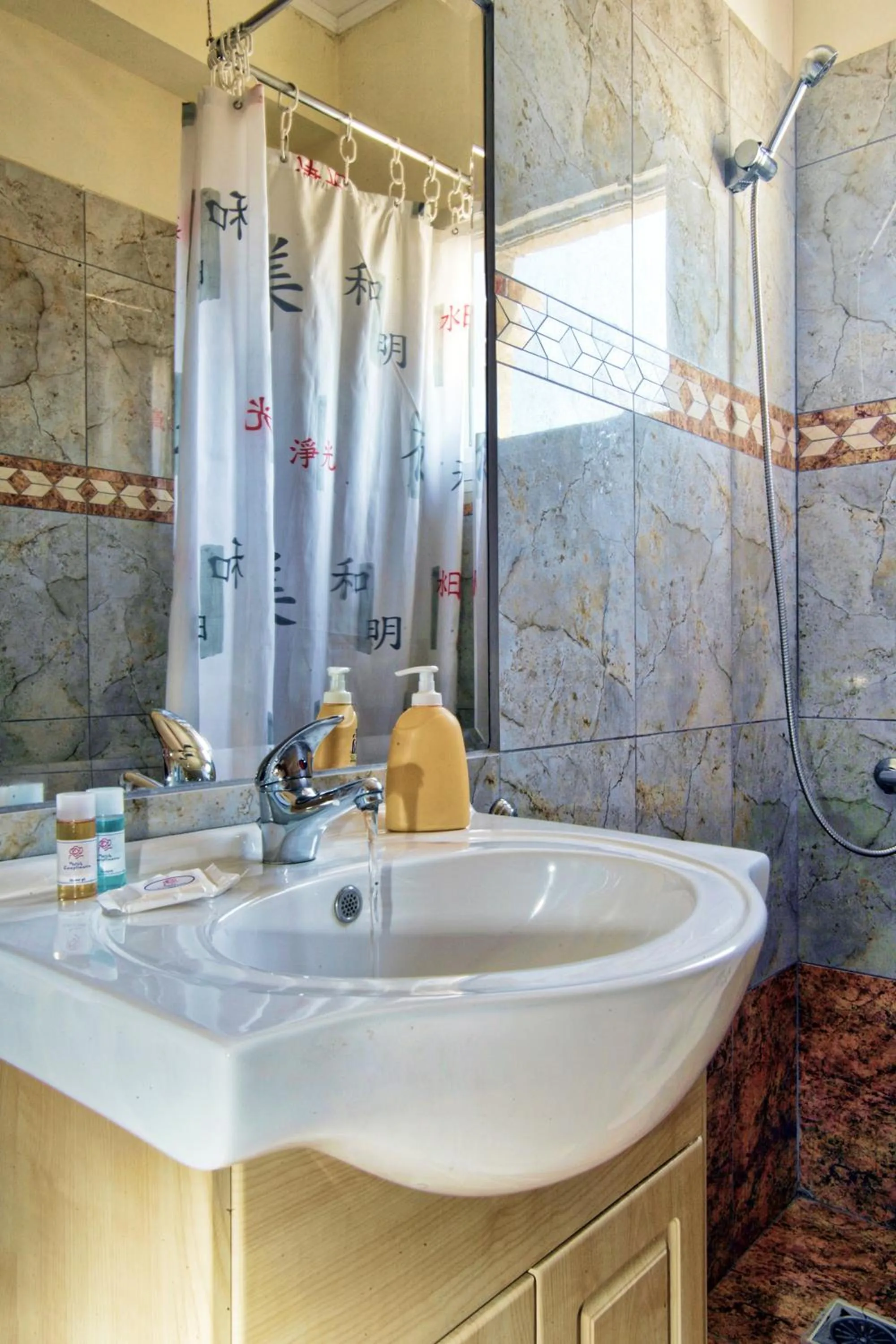 Bathroom in Anestis Studios