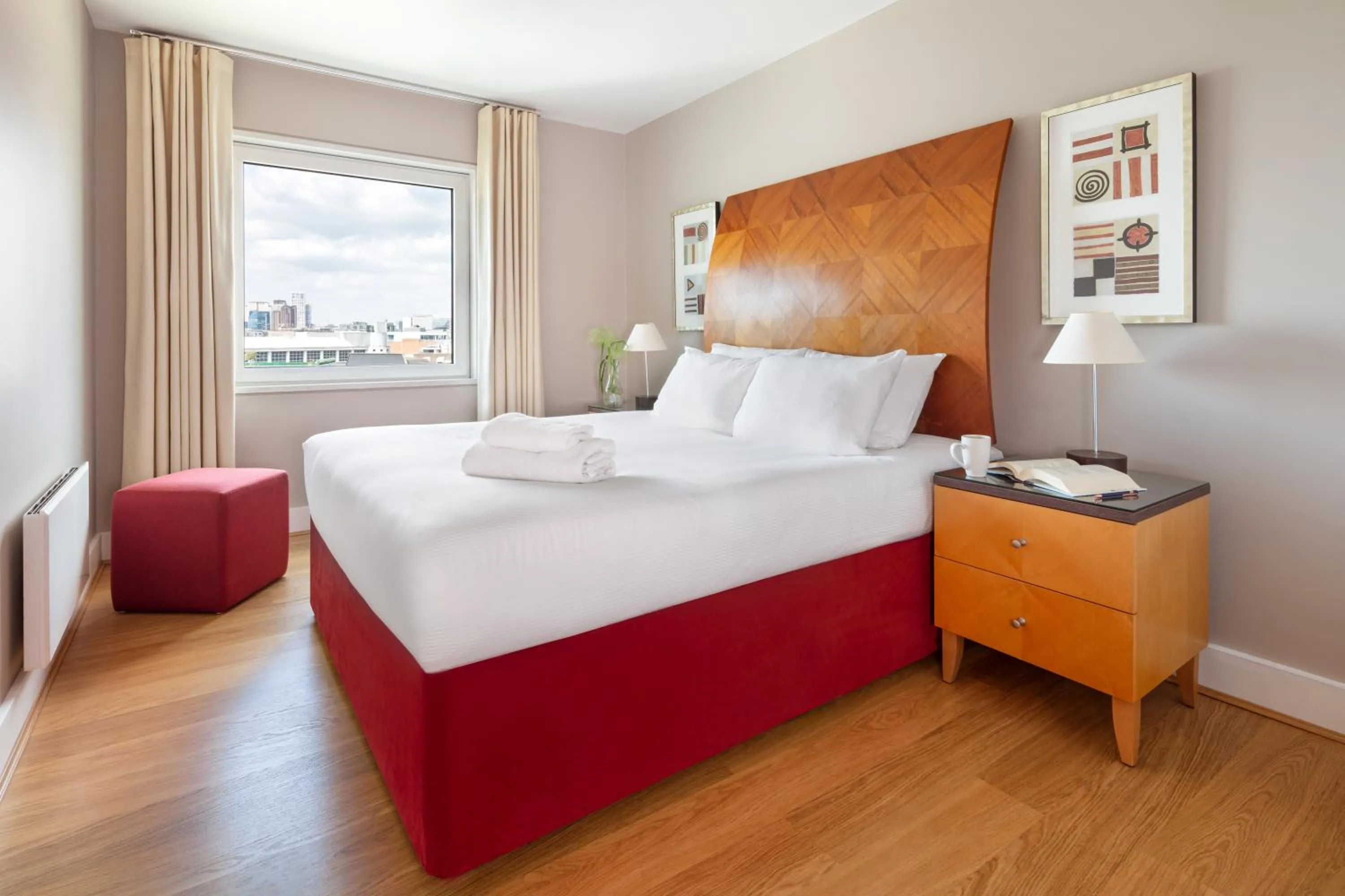 Bed in Marlin Apartments London Bridge - Empire Square