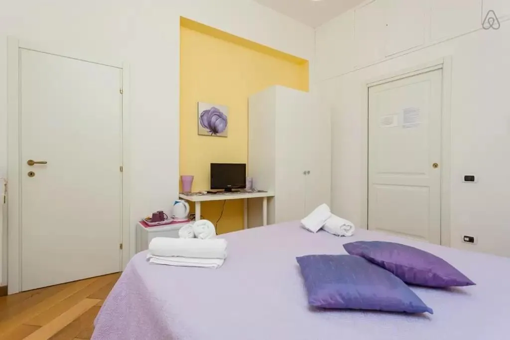 Decorative detail, Bed in Bed and Breakfast Adelberga