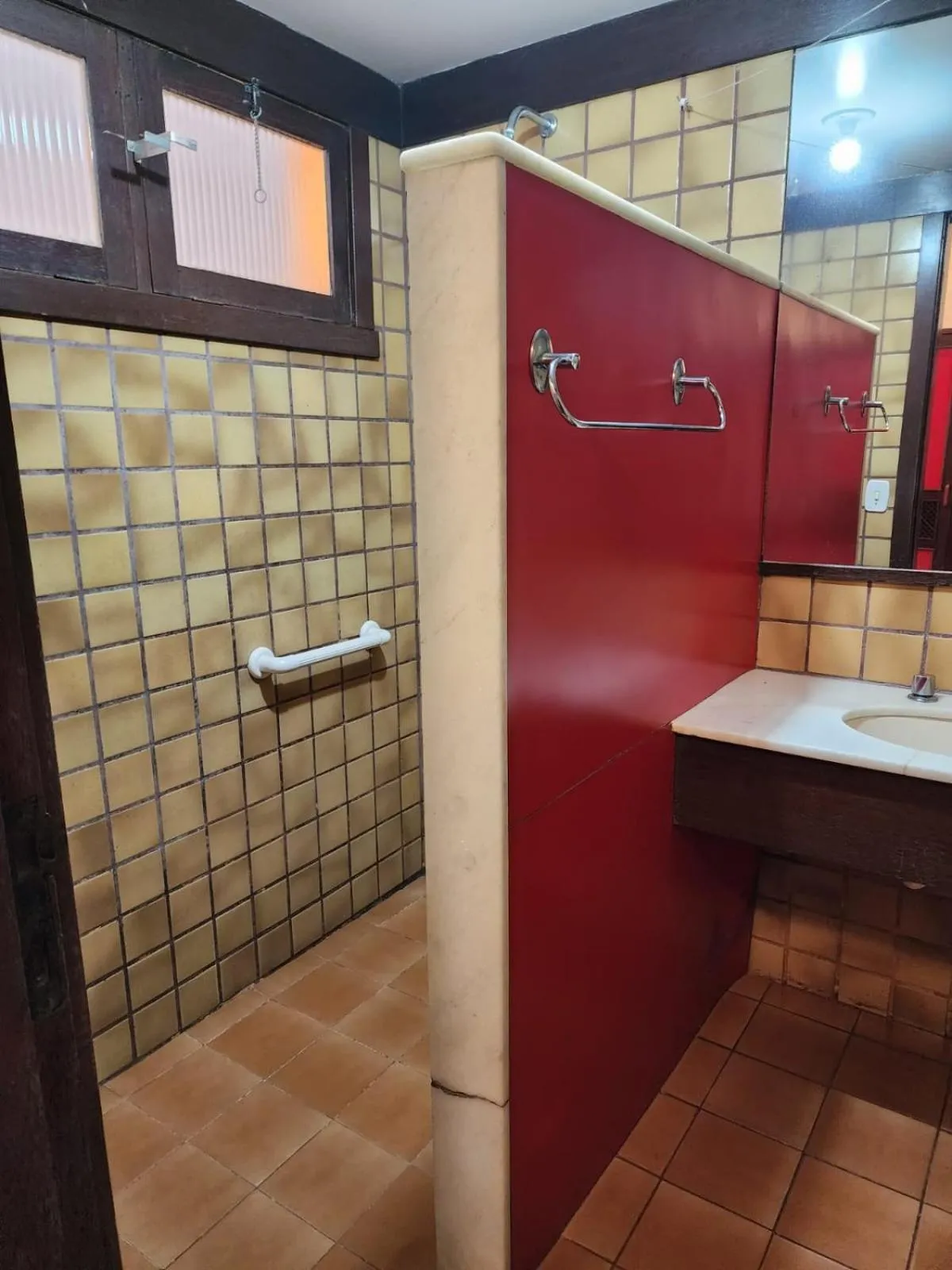 Bathroom in Baia Cabralia Hotel