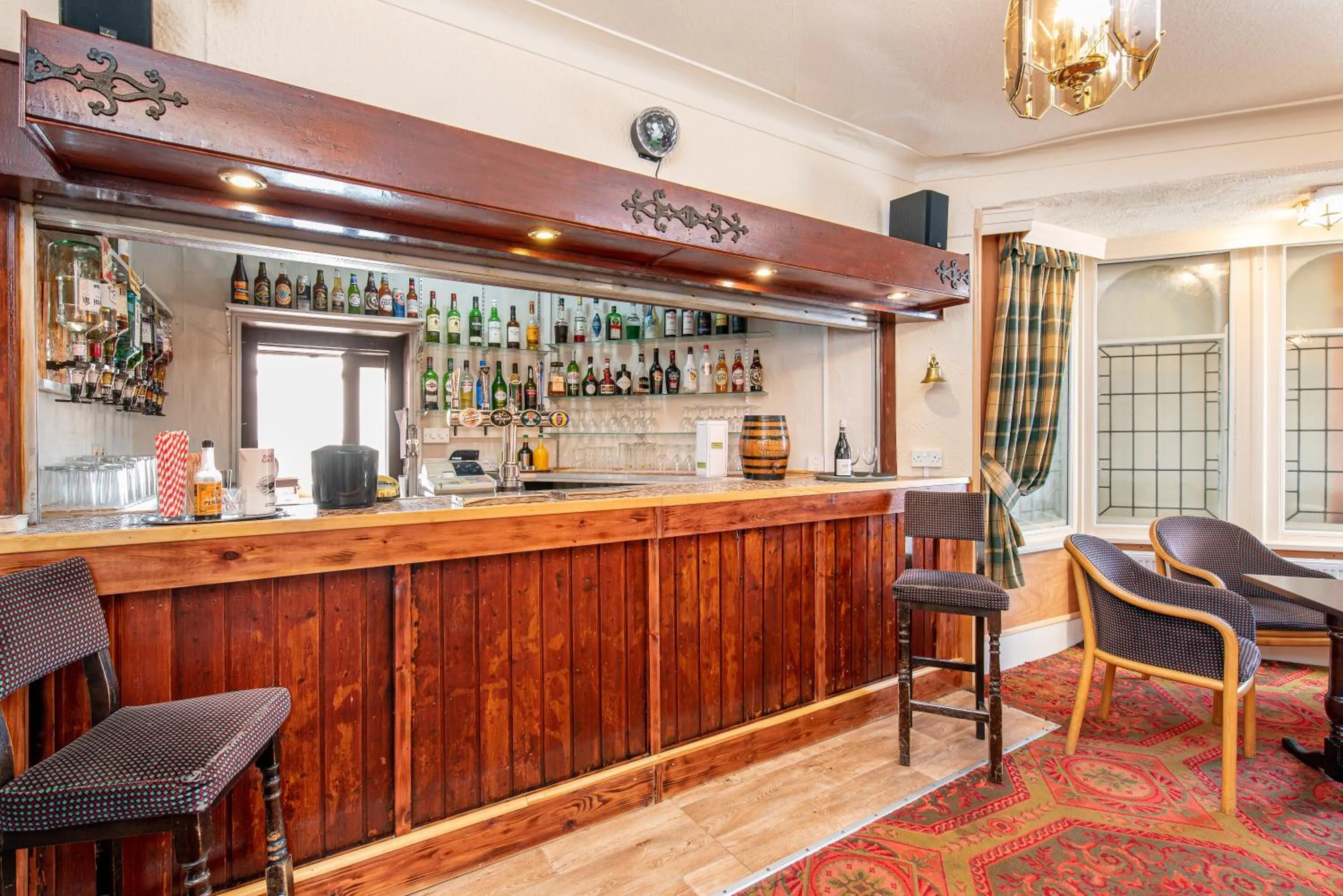 Lounge or bar in The Headlands