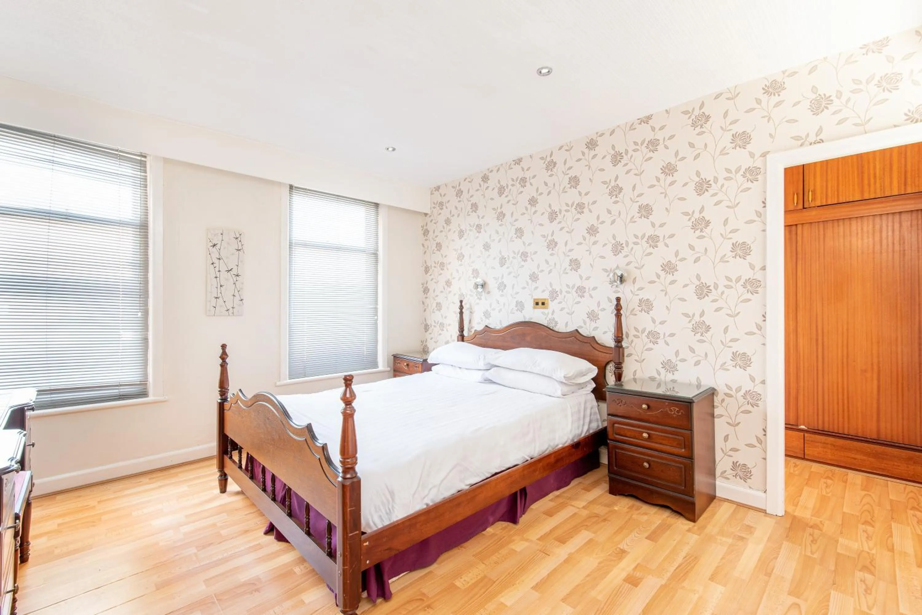 Bedroom, Bed in The Headlands