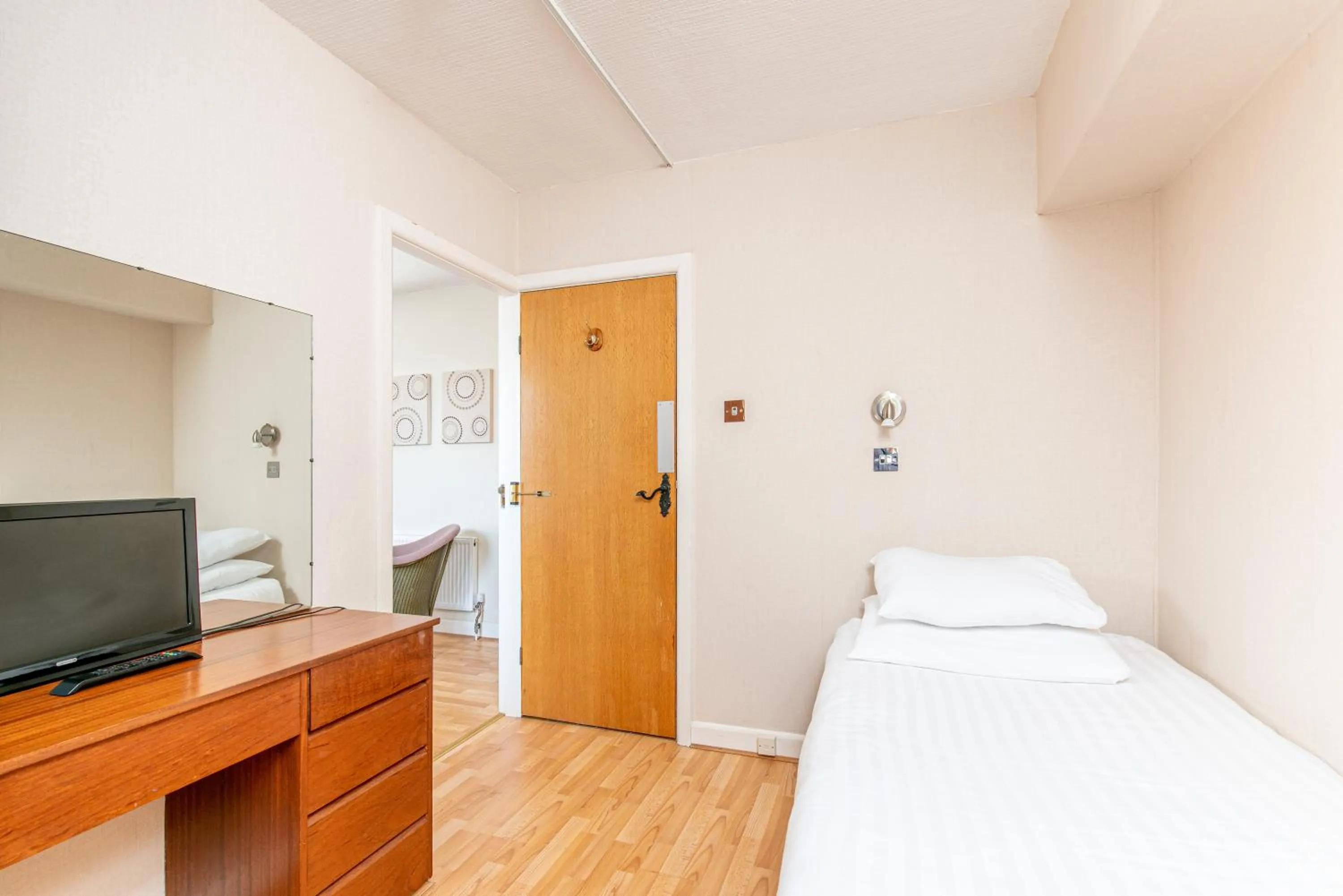 Bedroom, Bed in The Headlands