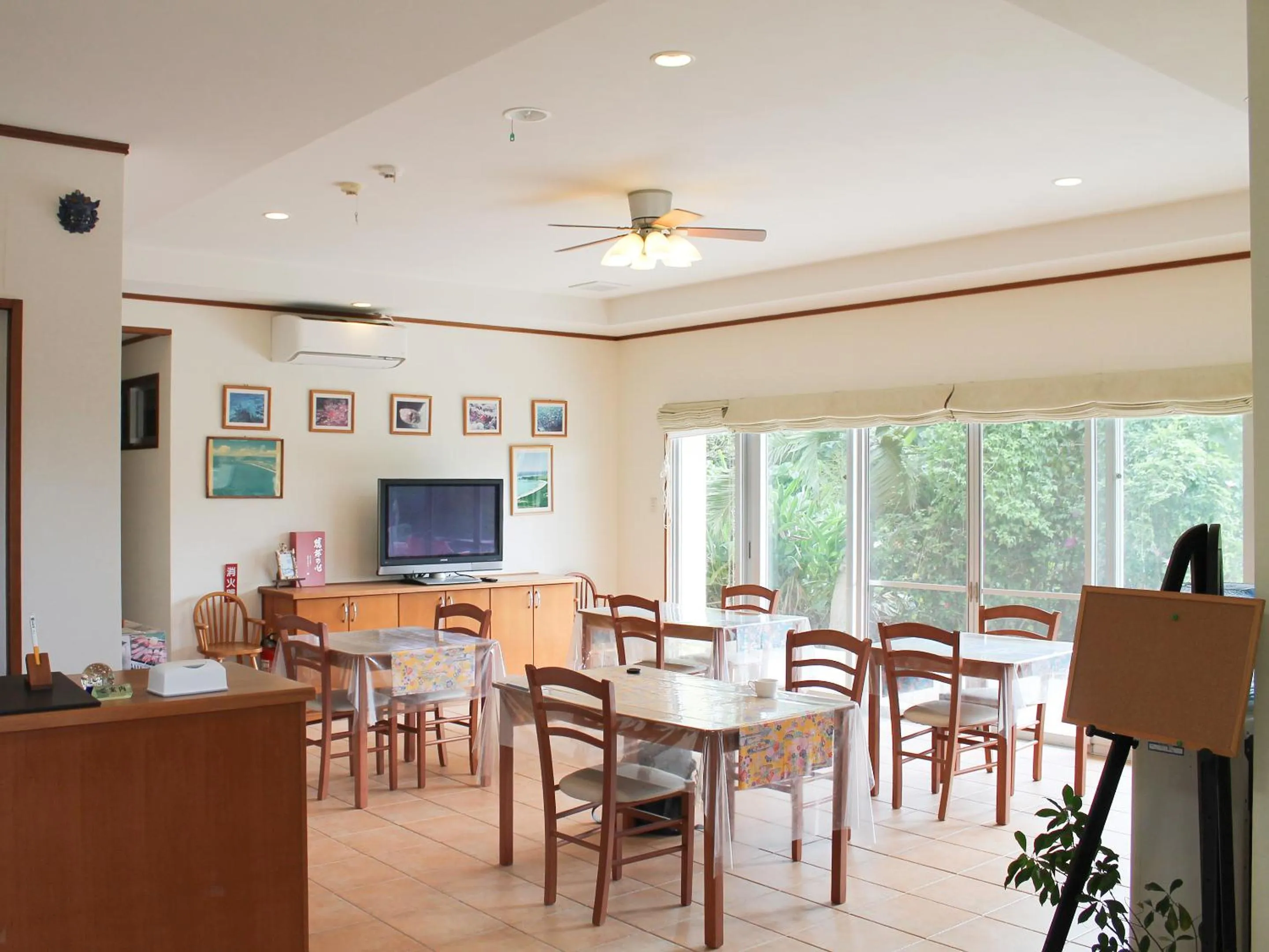 Restaurant/places to eat in Pine Shima Resort Coral Fish