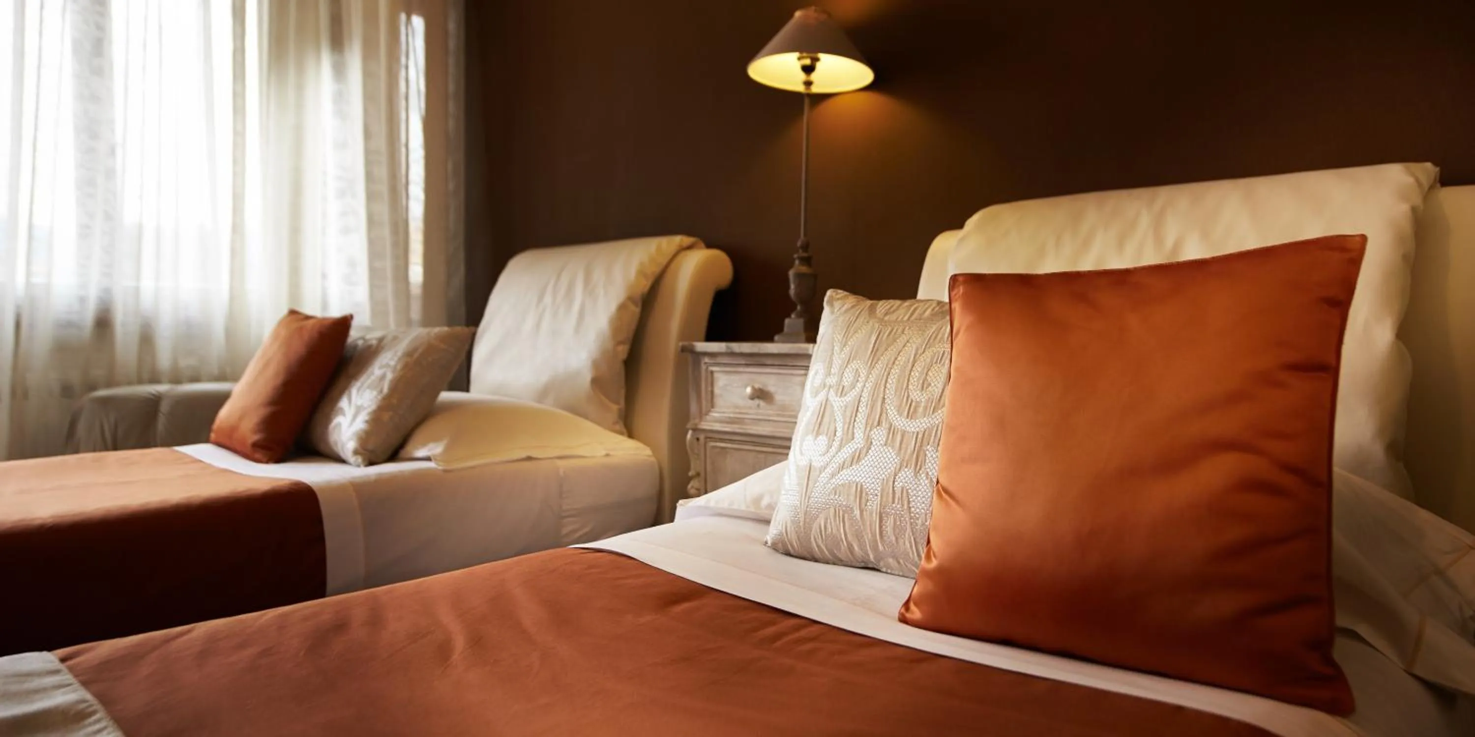 Decorative detail, Bed in La Dimora Del Bassotto