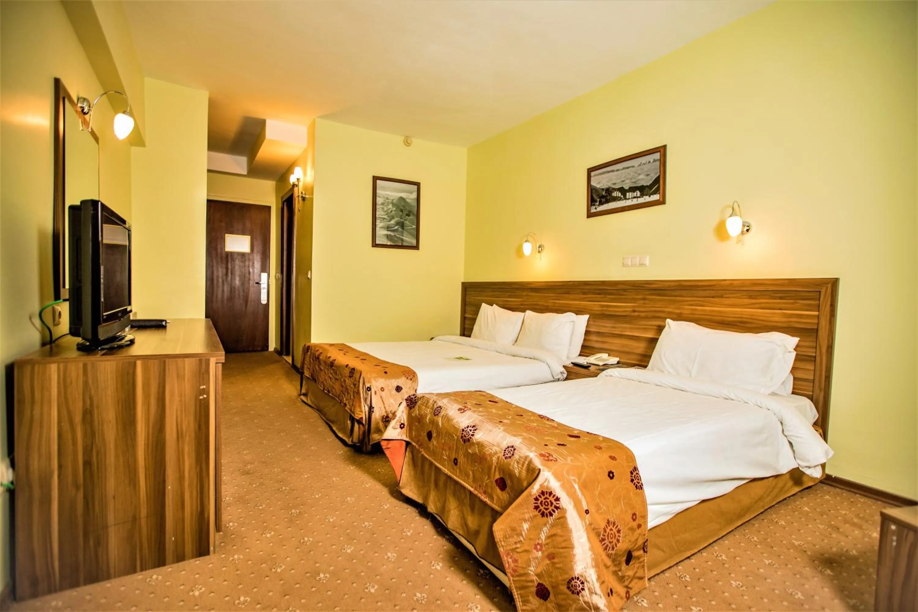 Bed in Dedeman Palandoken Resort Hotel