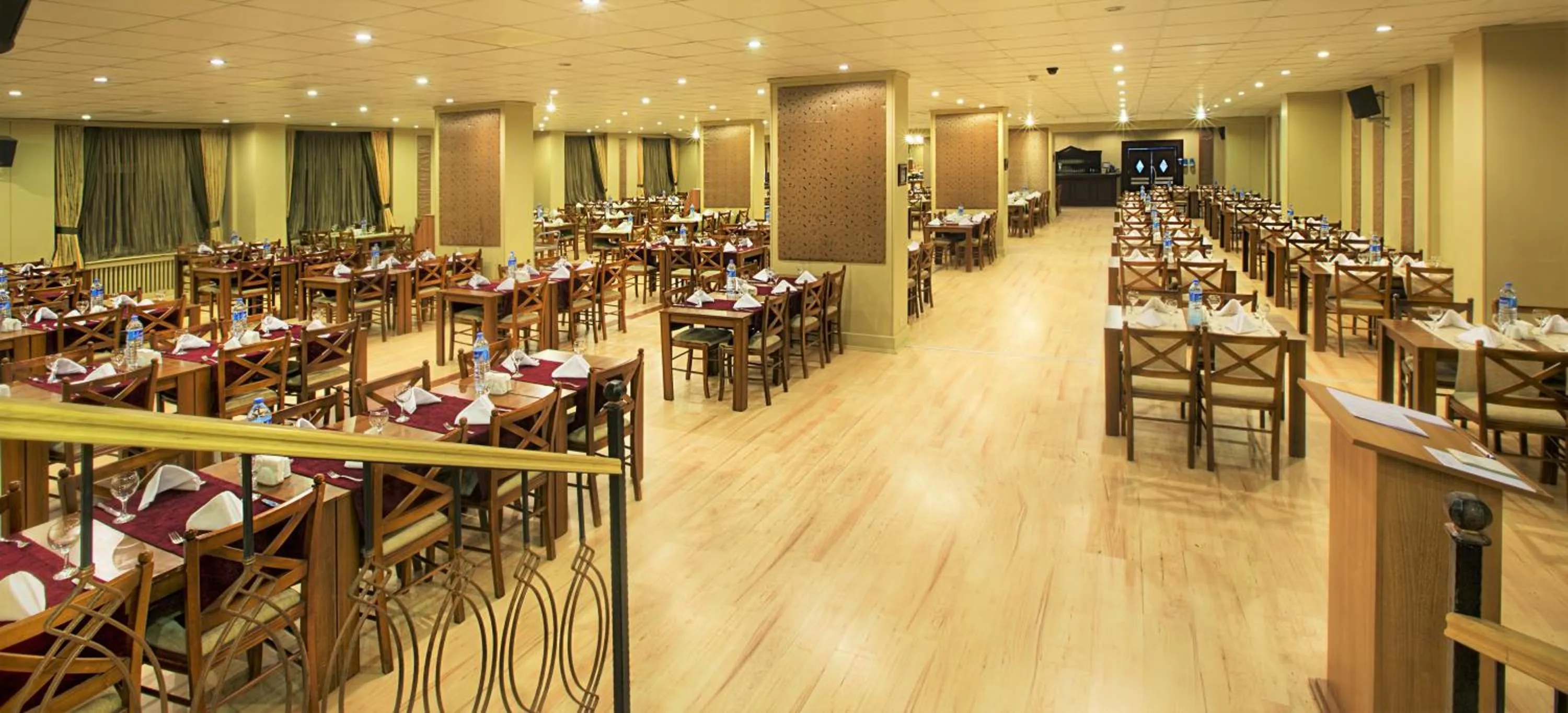 Restaurant/places to eat in Dedeman Palandoken Resort Hotel