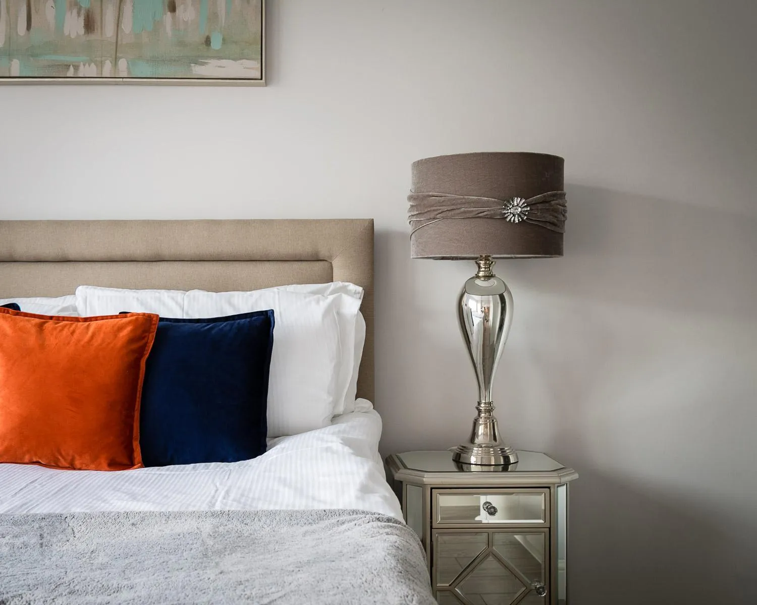 Bedroom, Bed in Cromwell road apartments