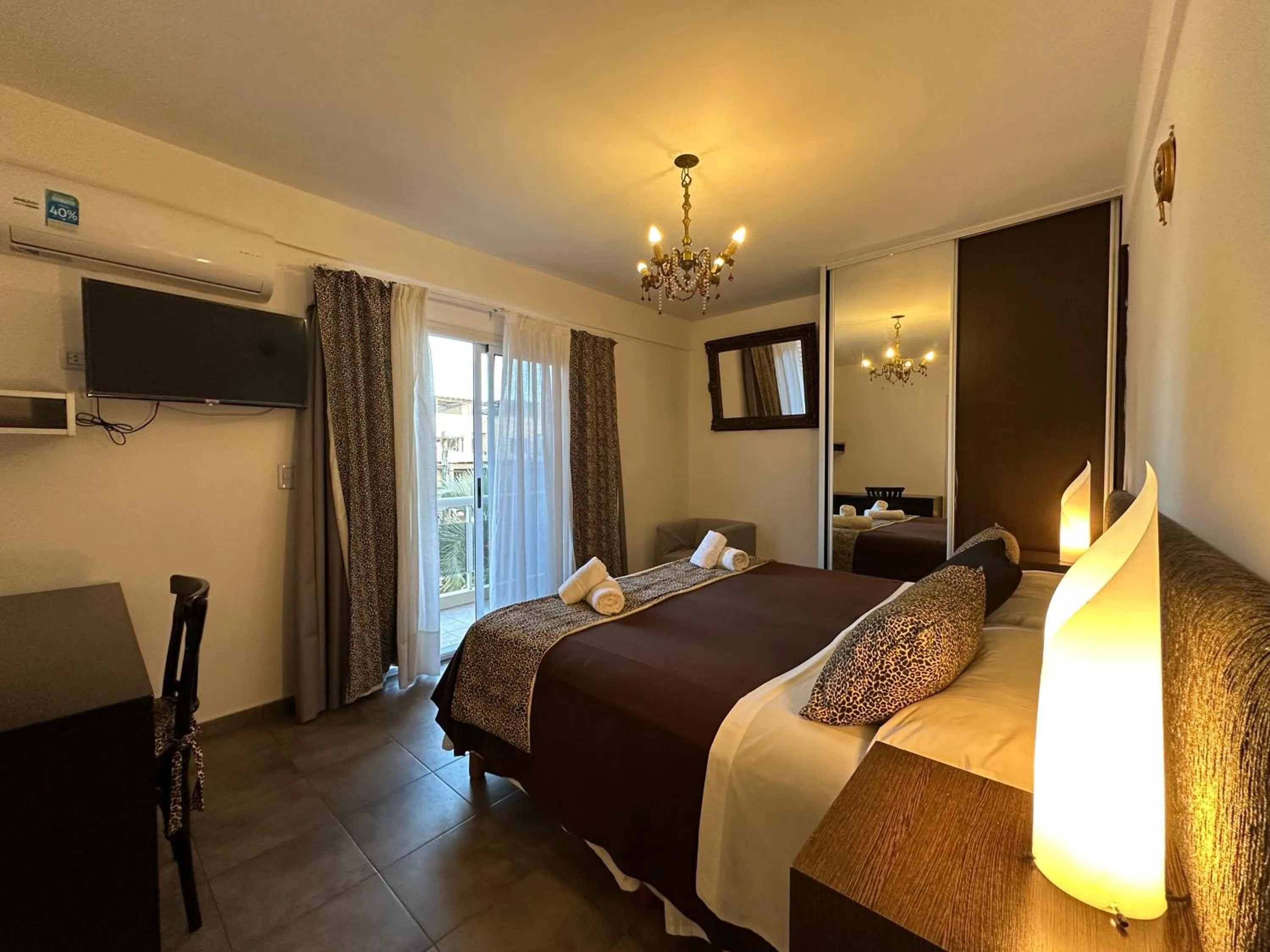 Bed in Apart & Hotel Neptuno