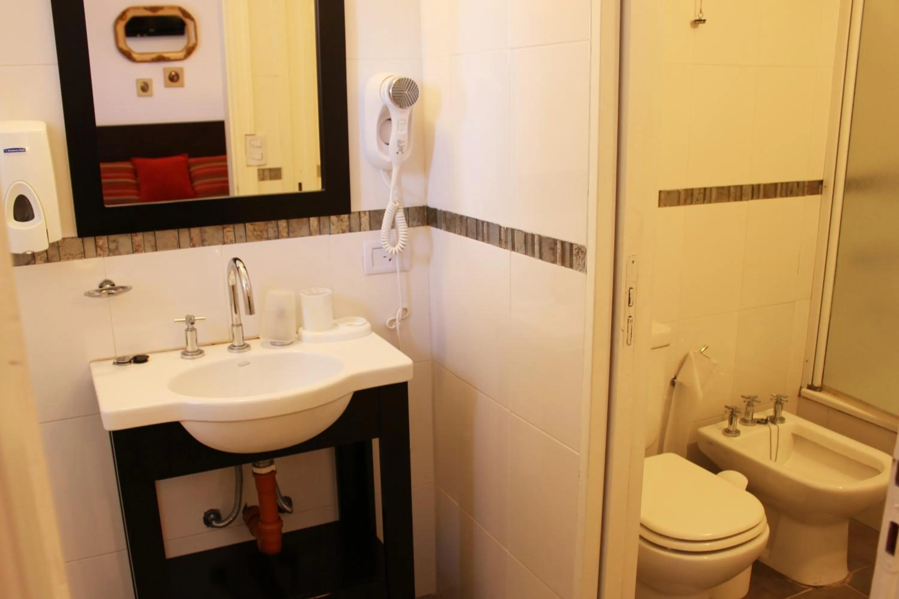 Bathroom in Apart & Hotel Neptuno