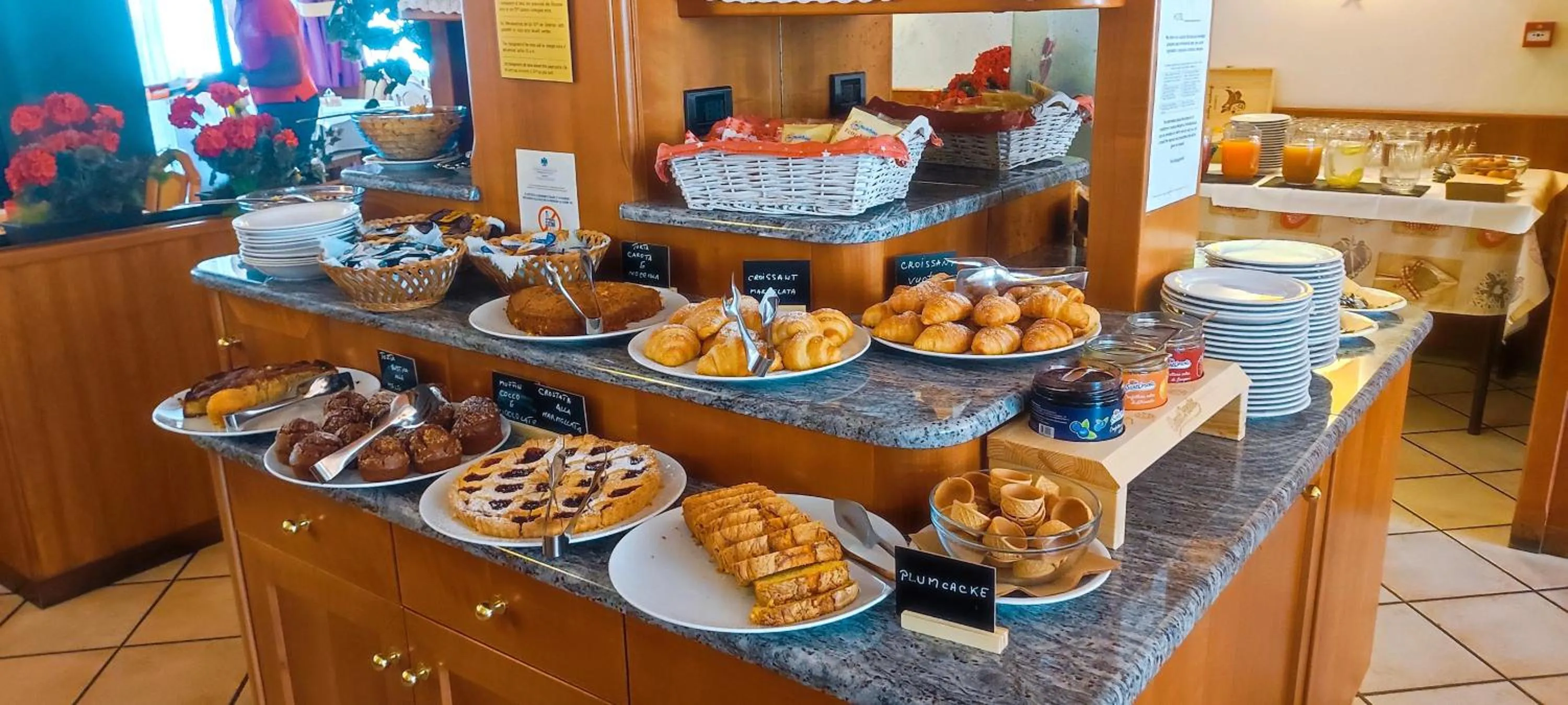 Restaurant/places to eat in Hotel Miramonti