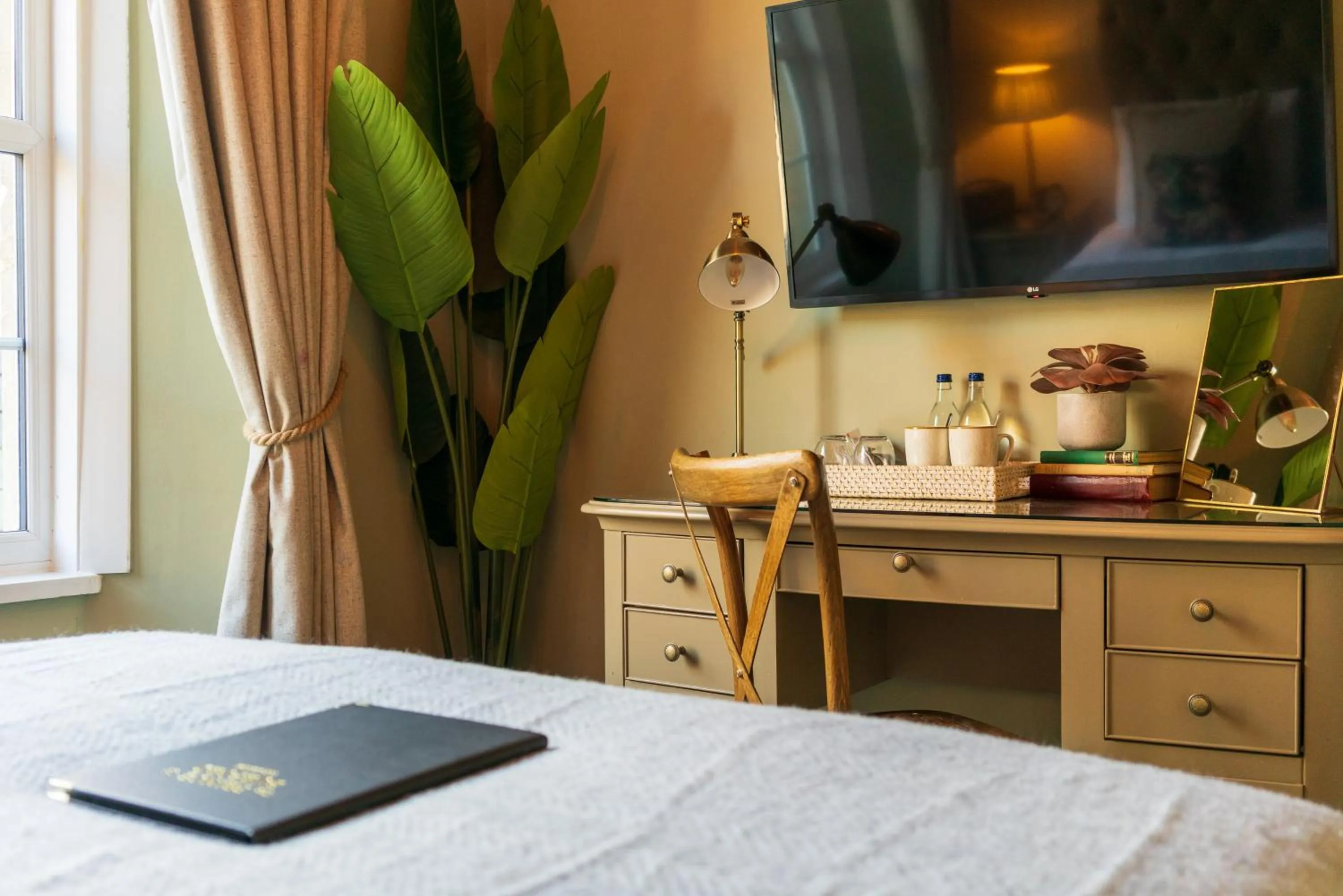 Bedroom in Prince of Burford