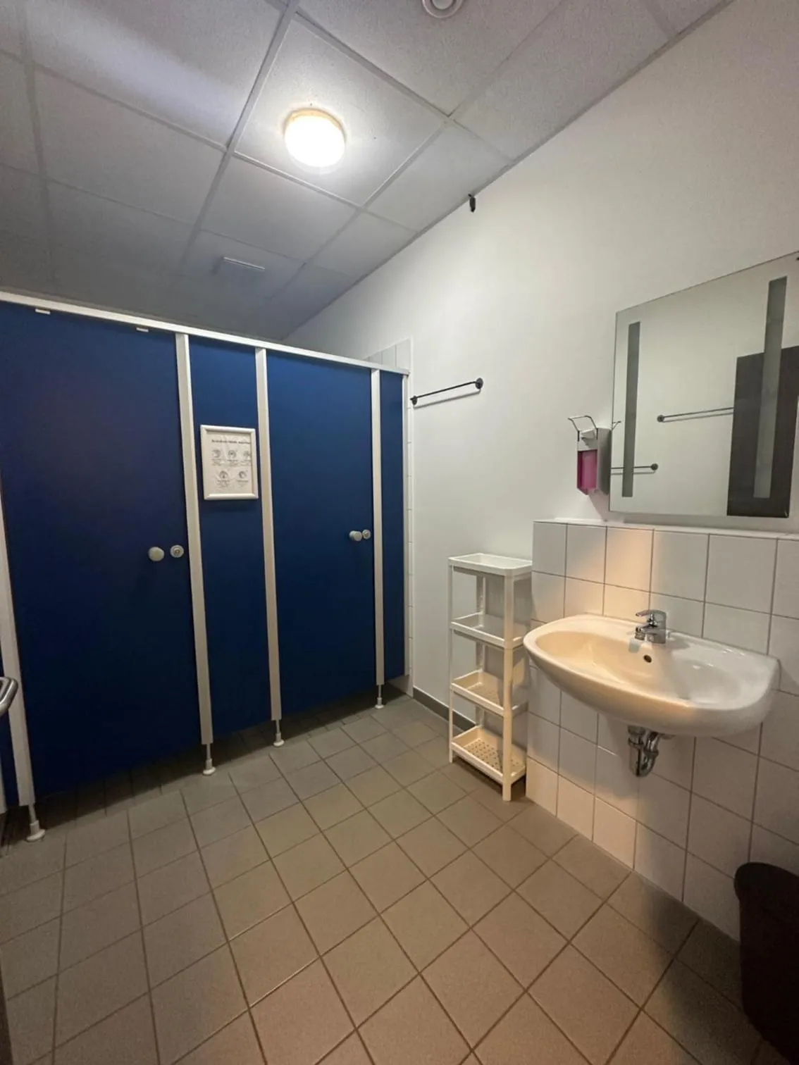 Bathroom in Arena Hostel & Monteurzimmer