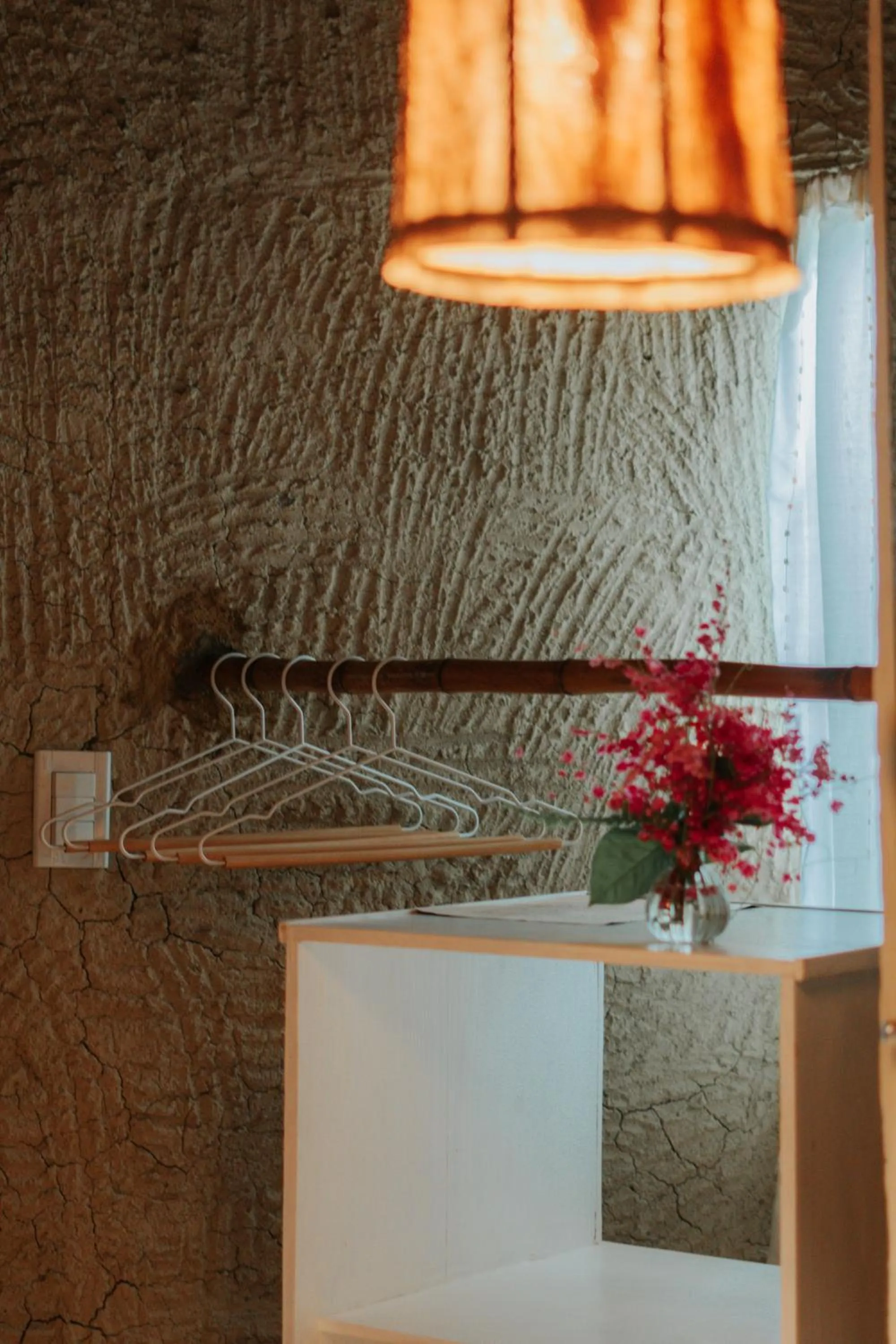 wardrobe in Pousada Fruta Pão