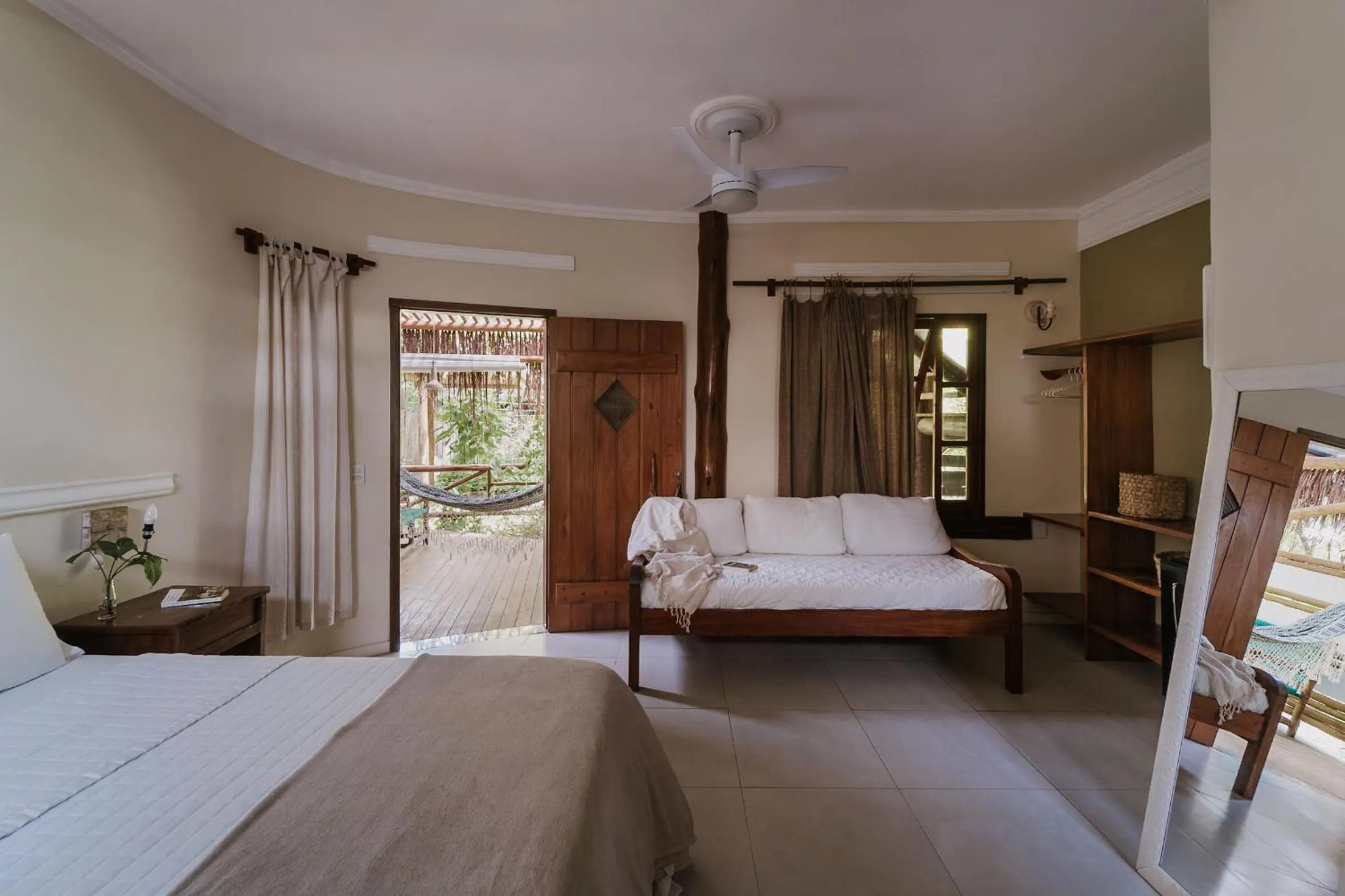 View (from property/room), Bed in Pousada Fruta Pão