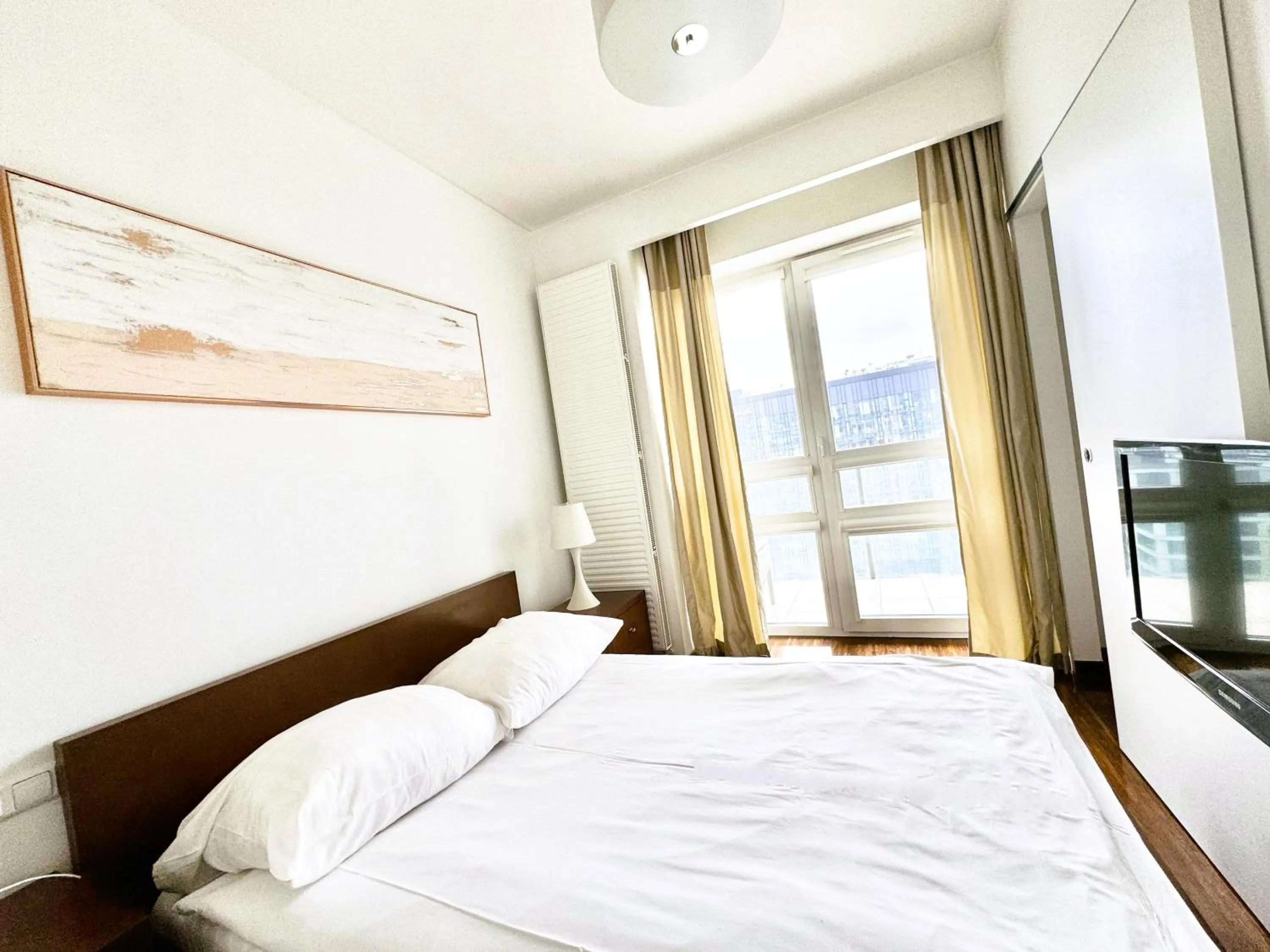 Bedroom, Bed in Platinum Towers Country 2 Country