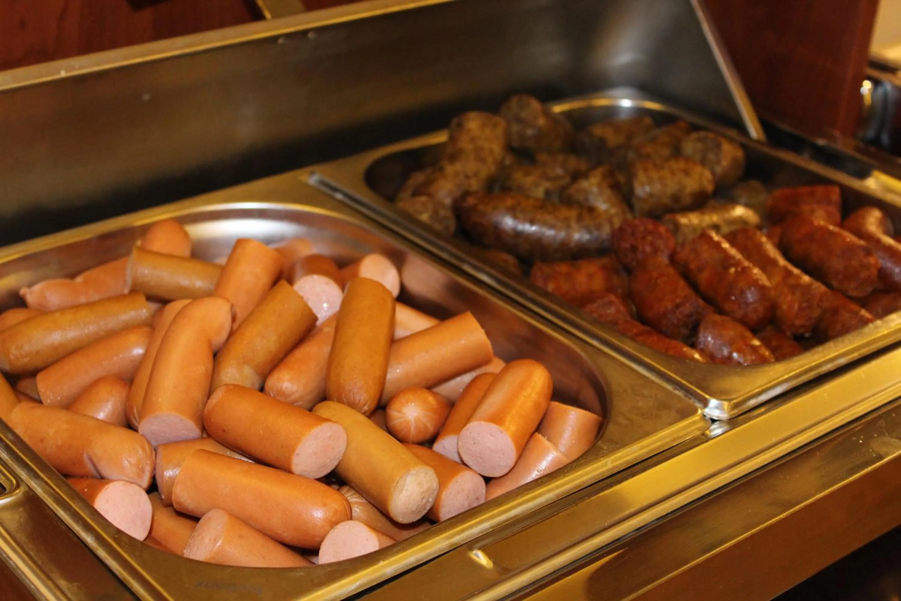 Buffet breakfast in Mátyás Király Gyógy- és Wellness Hotel