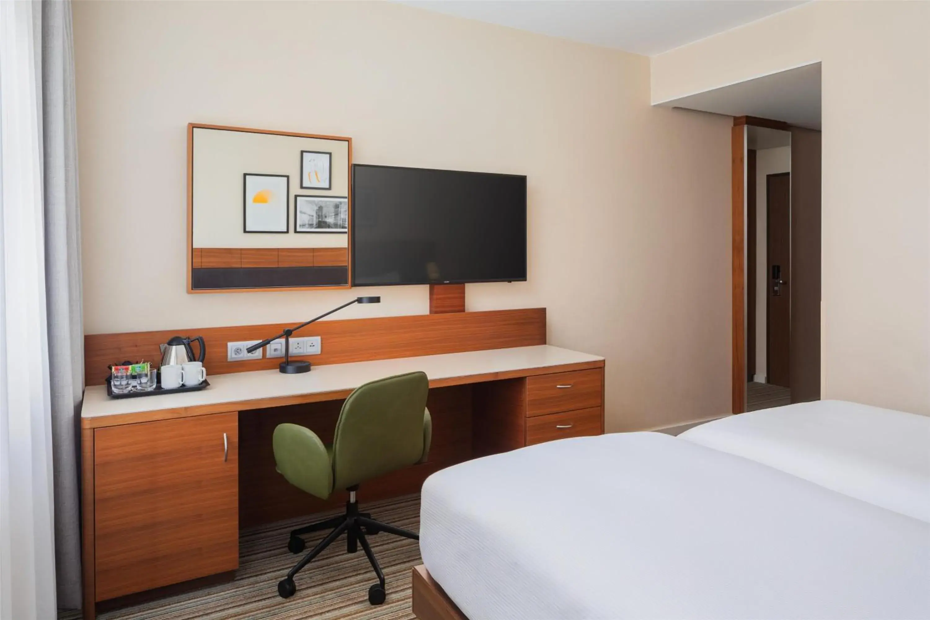 Twin Room in Hilton Garden Inn Frankfurt Airport Twin Room in Hilton Garden Inn Frankfurt Airport