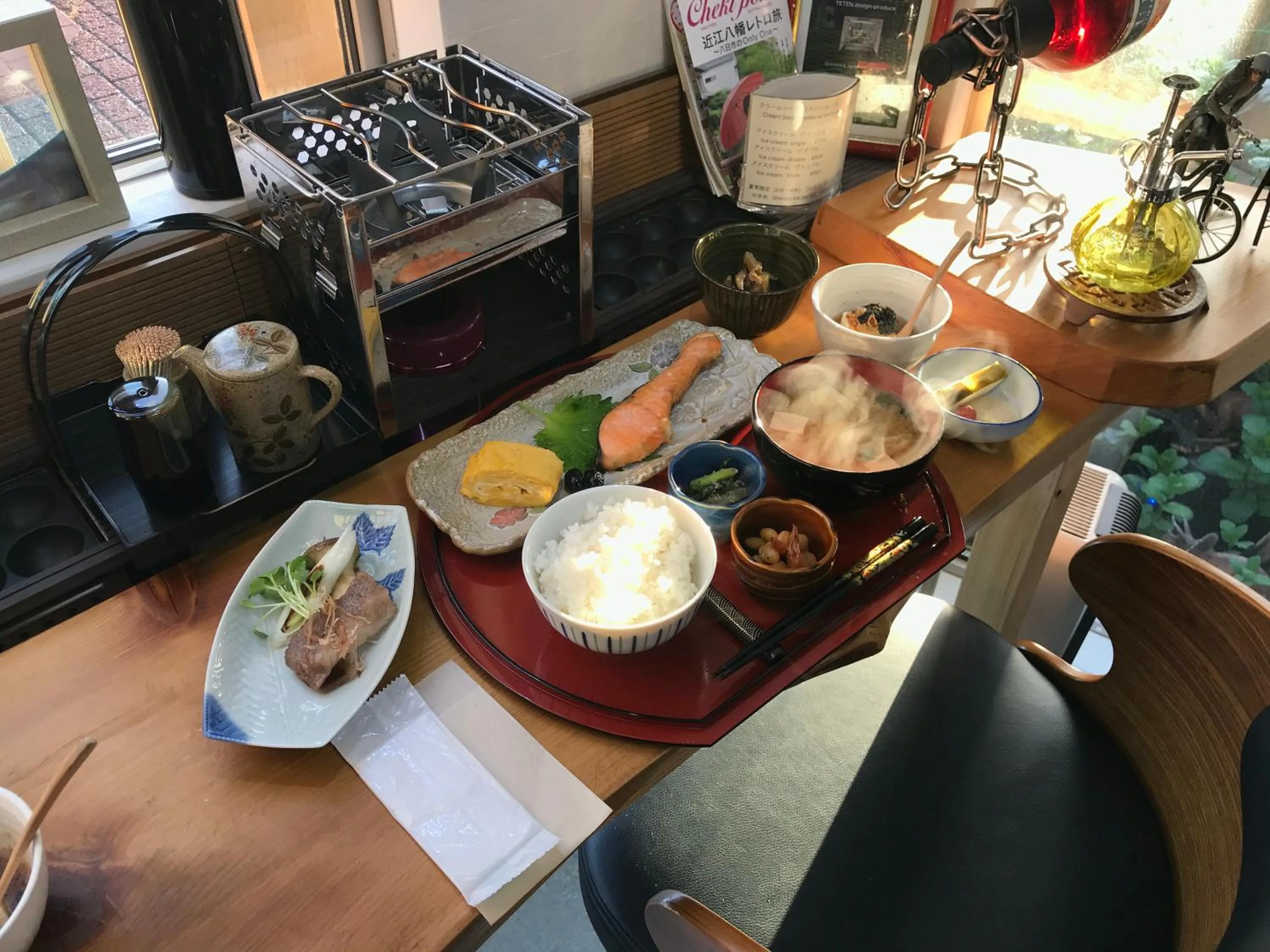 Restaurant/places to eat in Koke Musu inn