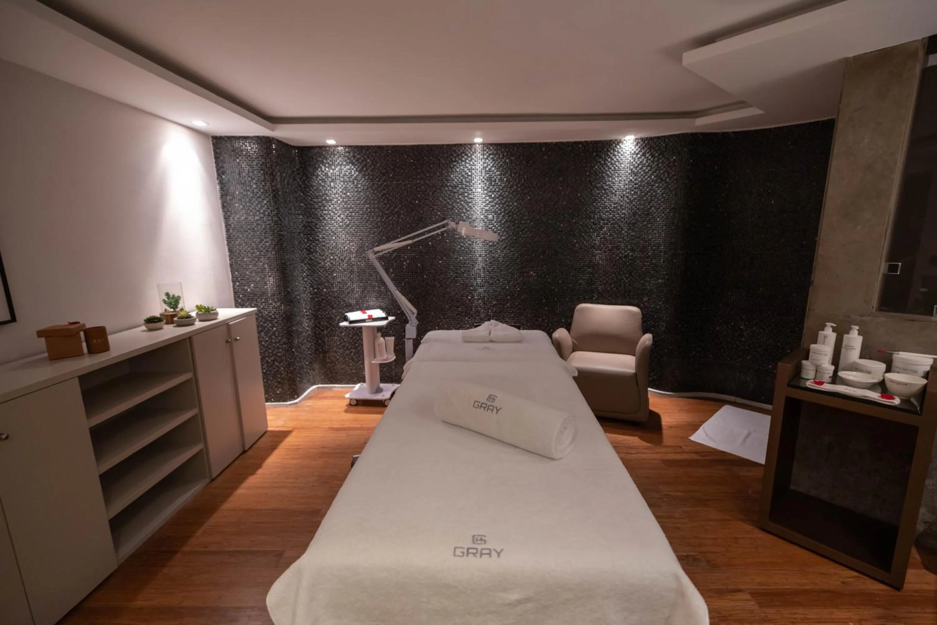 Massage, Bed in Gray Boutique Hotel Casablanca