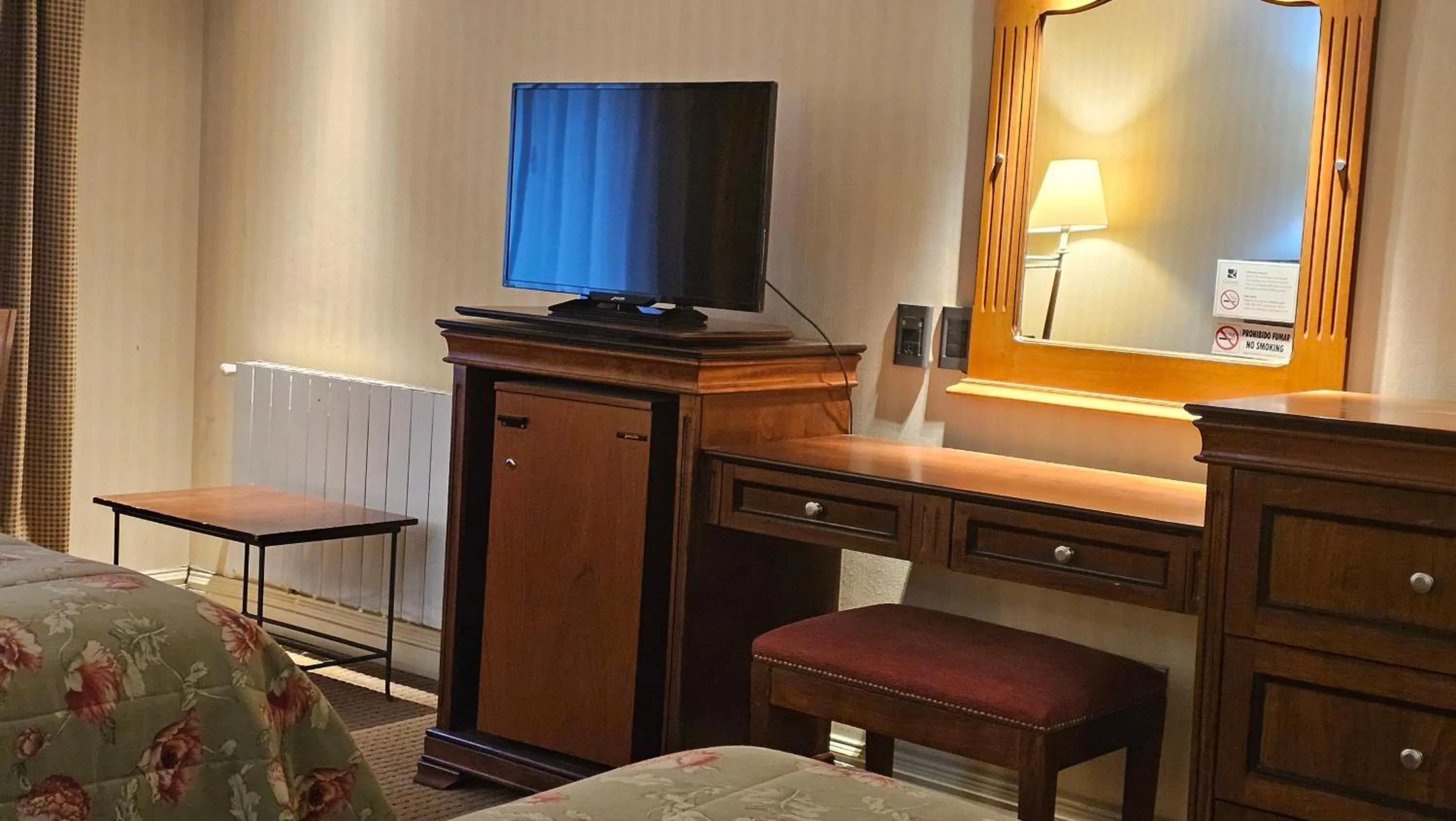 Bedroom in Hotel Quijote