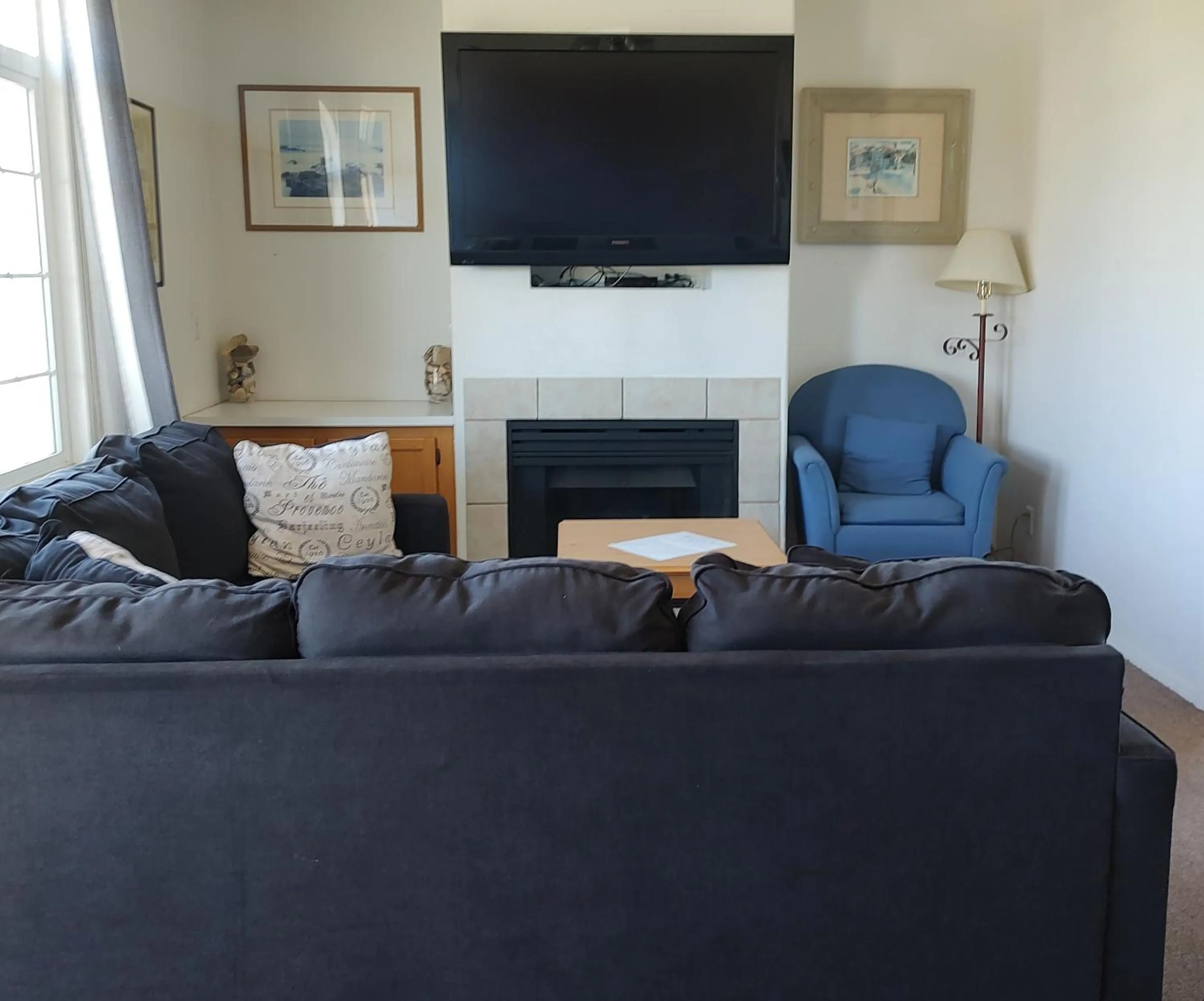 Living room in Pacific Plaza Resort