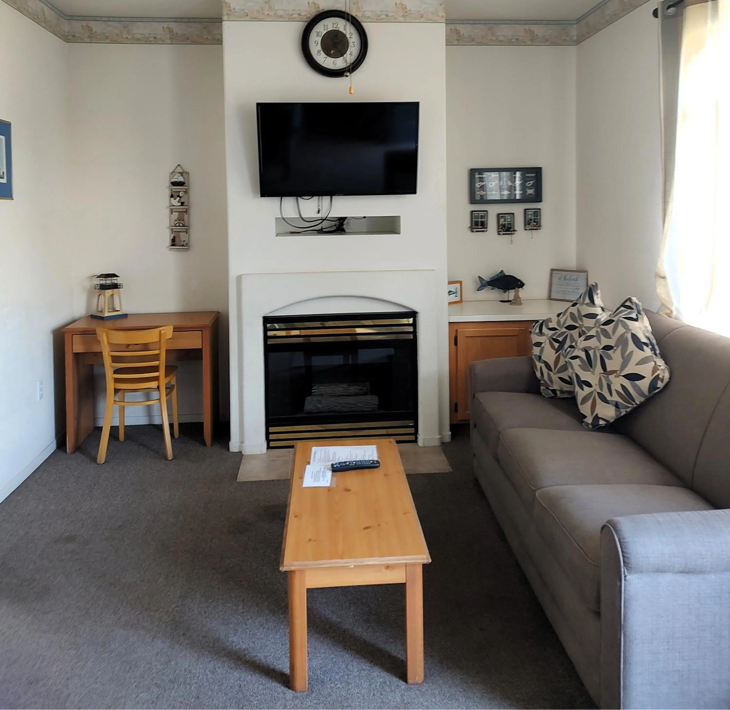 Living room in Pacific Plaza Resort