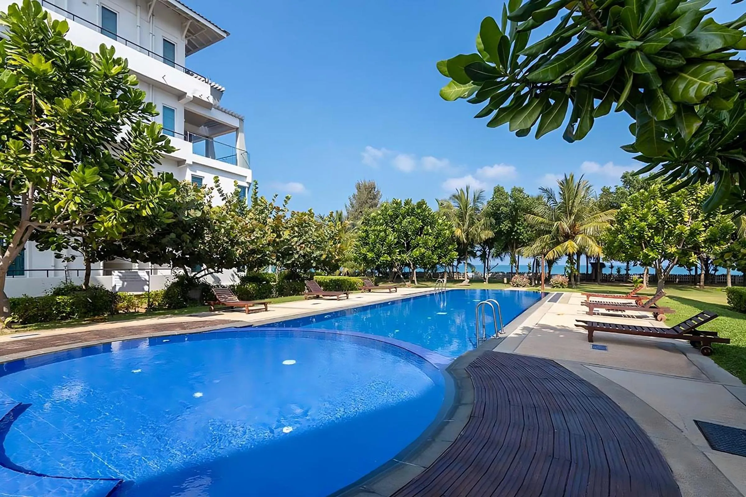 Property building in Beach Paradise Nilaveli