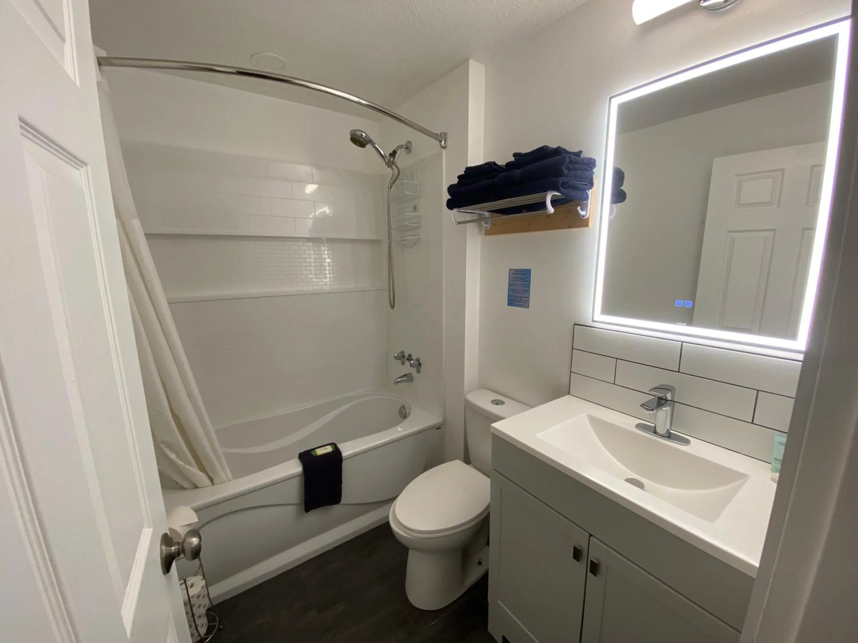 Shower in Riverside Resort & RV Park