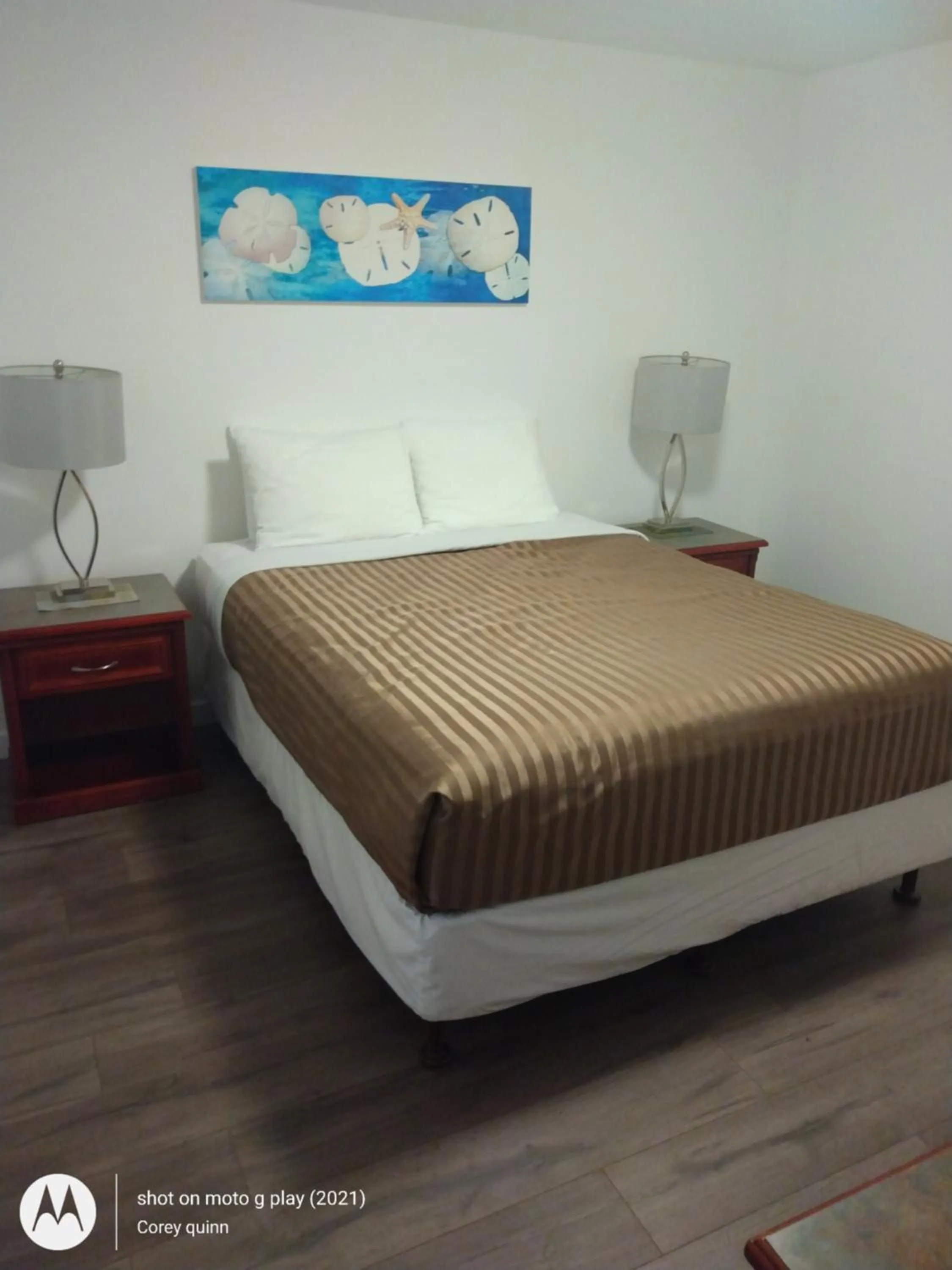 Bed in Riverside Resort & RV Park