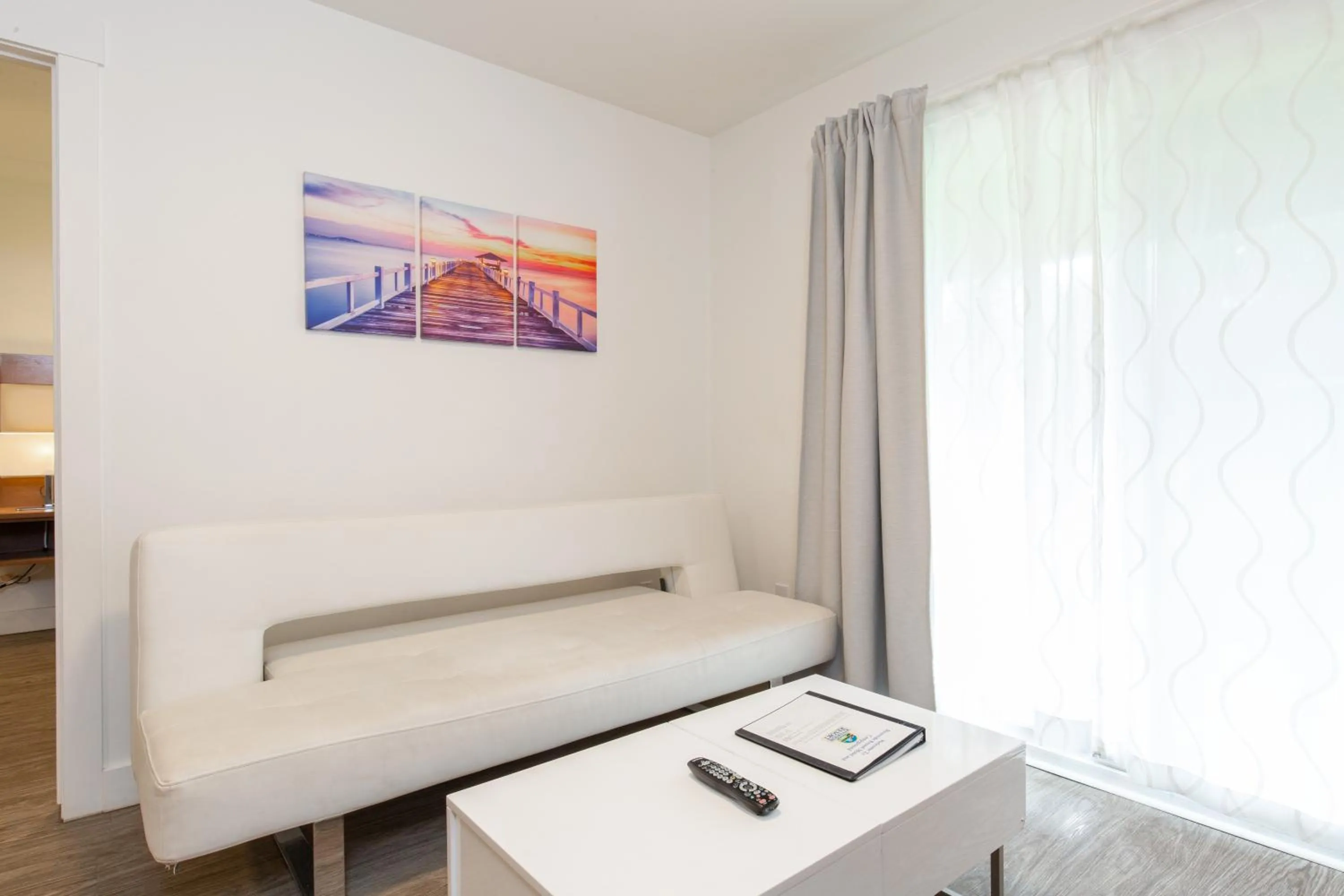 TV and multimedia in Riverside Resort & RV Park