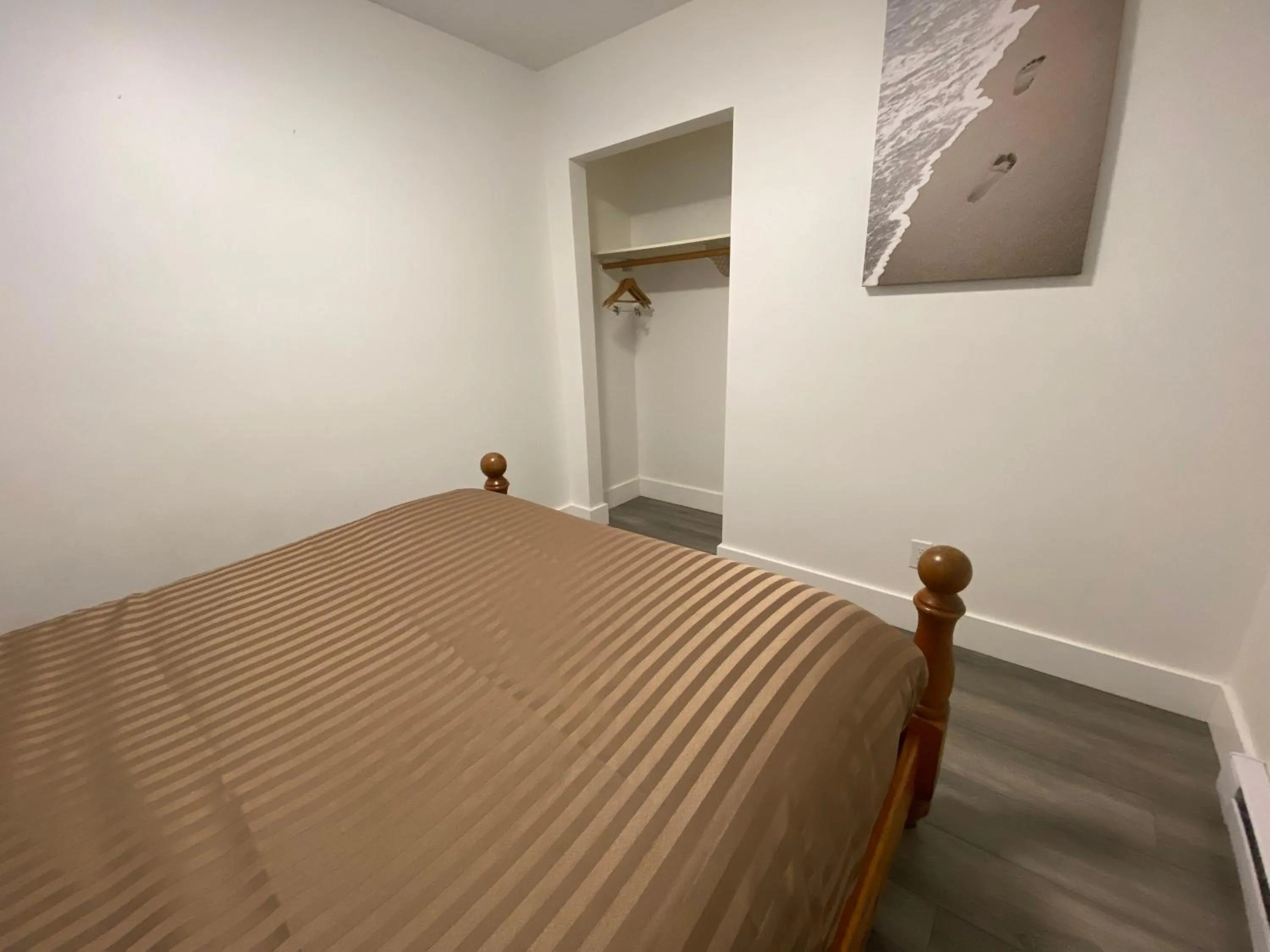 Bed in Riverside Resort & RV Park