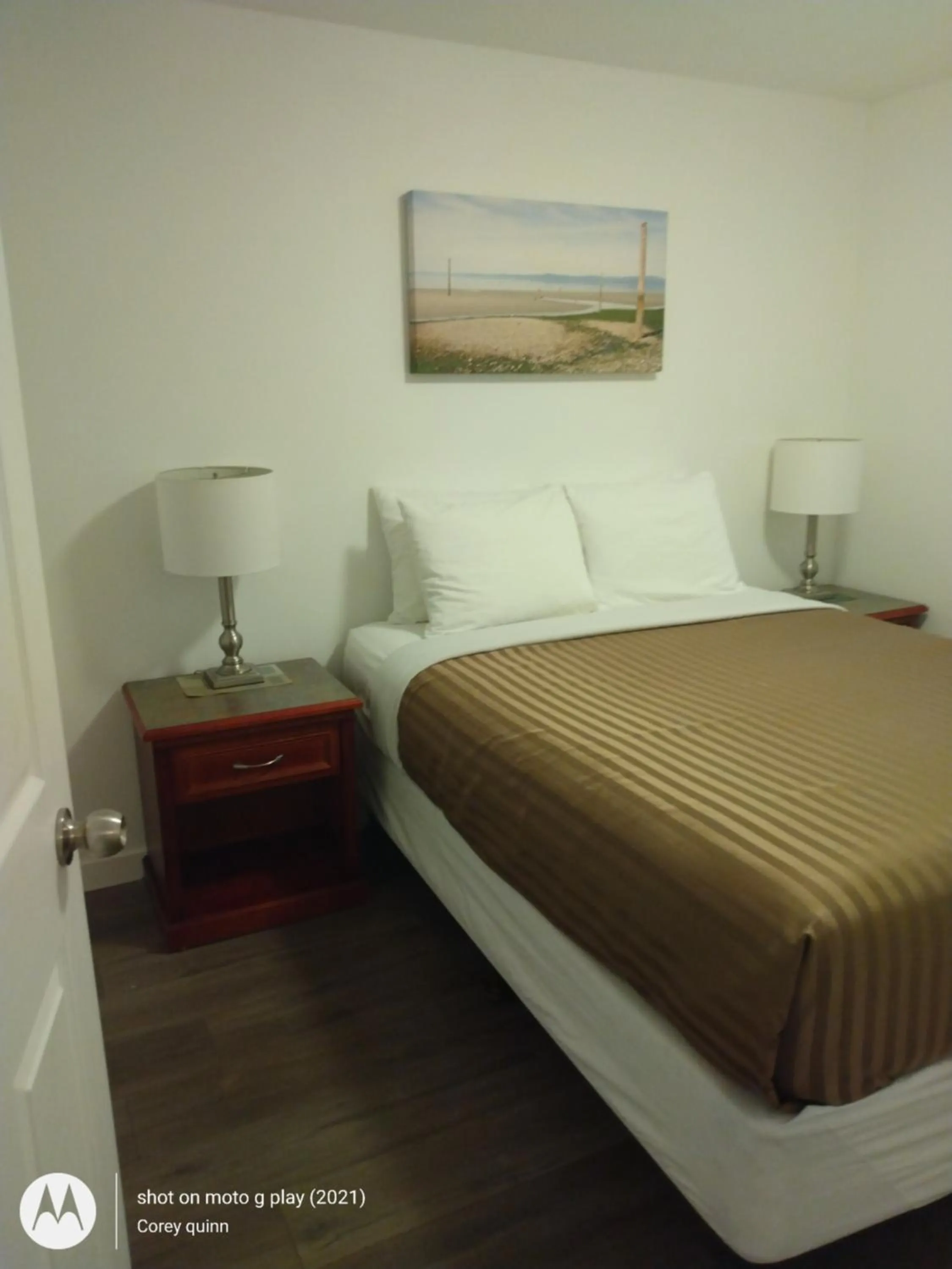 Bed in Riverside Resort & RV Park