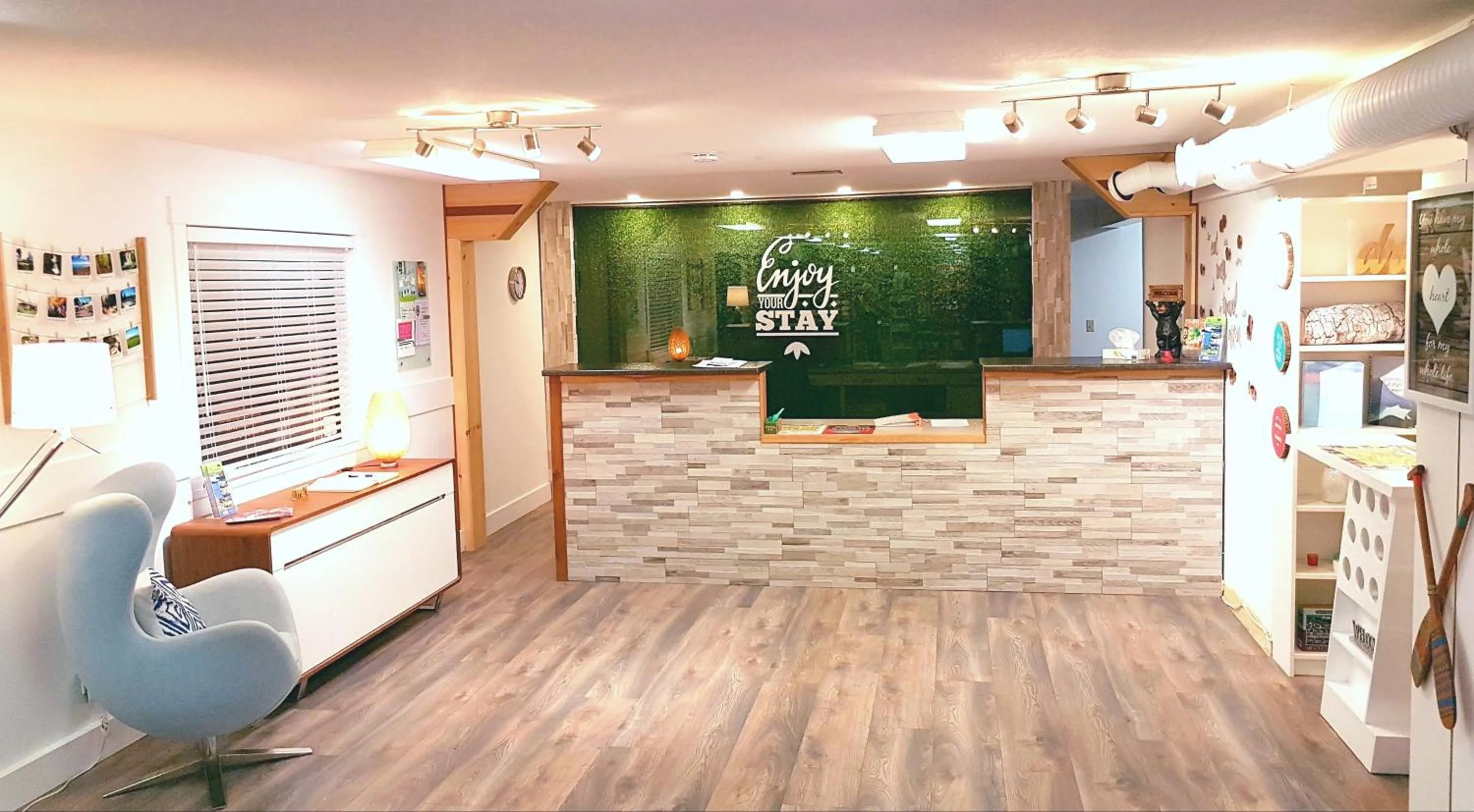 Lobby or reception in Riverside Resort & RV Park