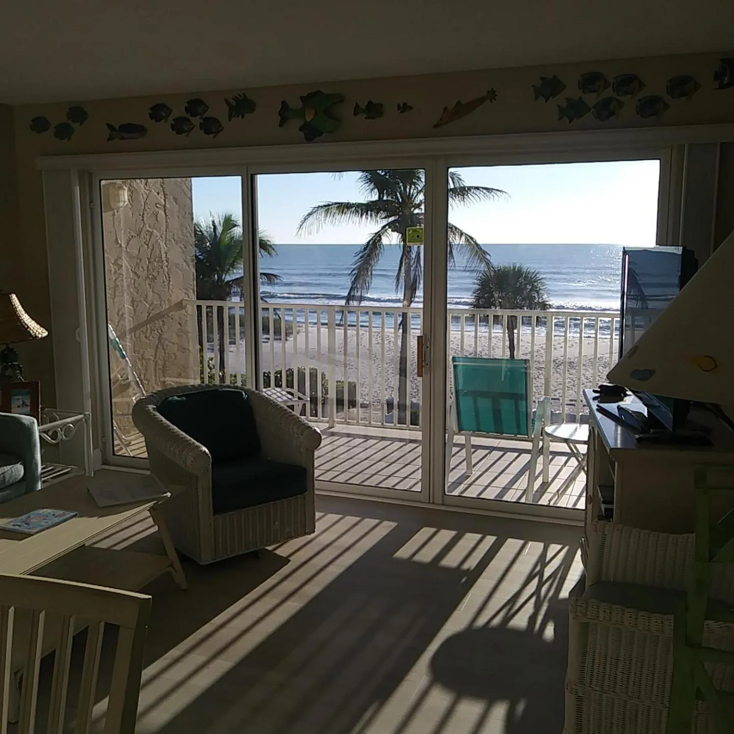 Balcony/Terrace in Turtle Crawl Inn - Longboat Key