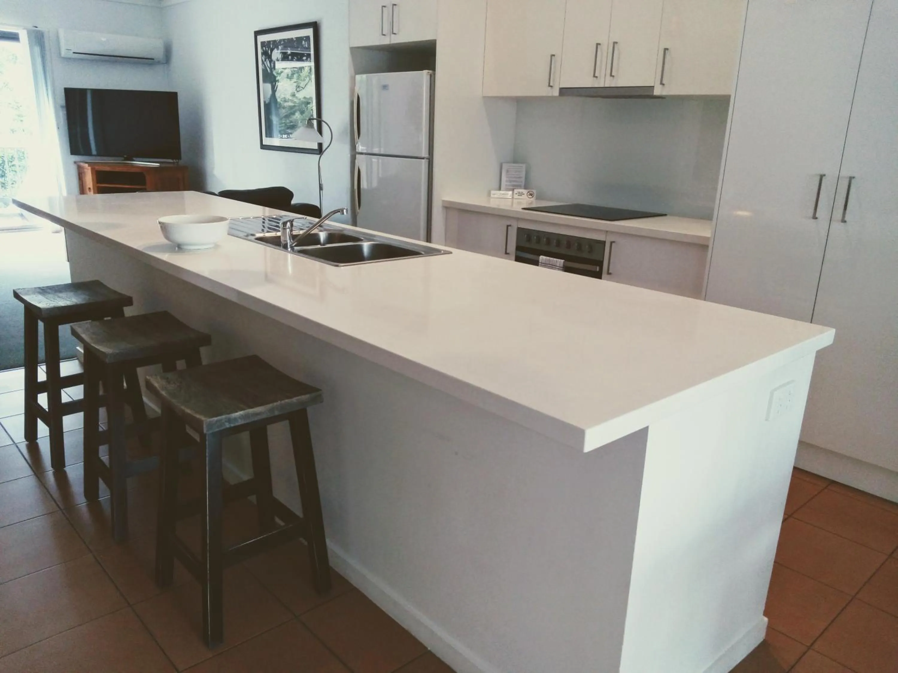 TV and multimedia in Outrigger Bay