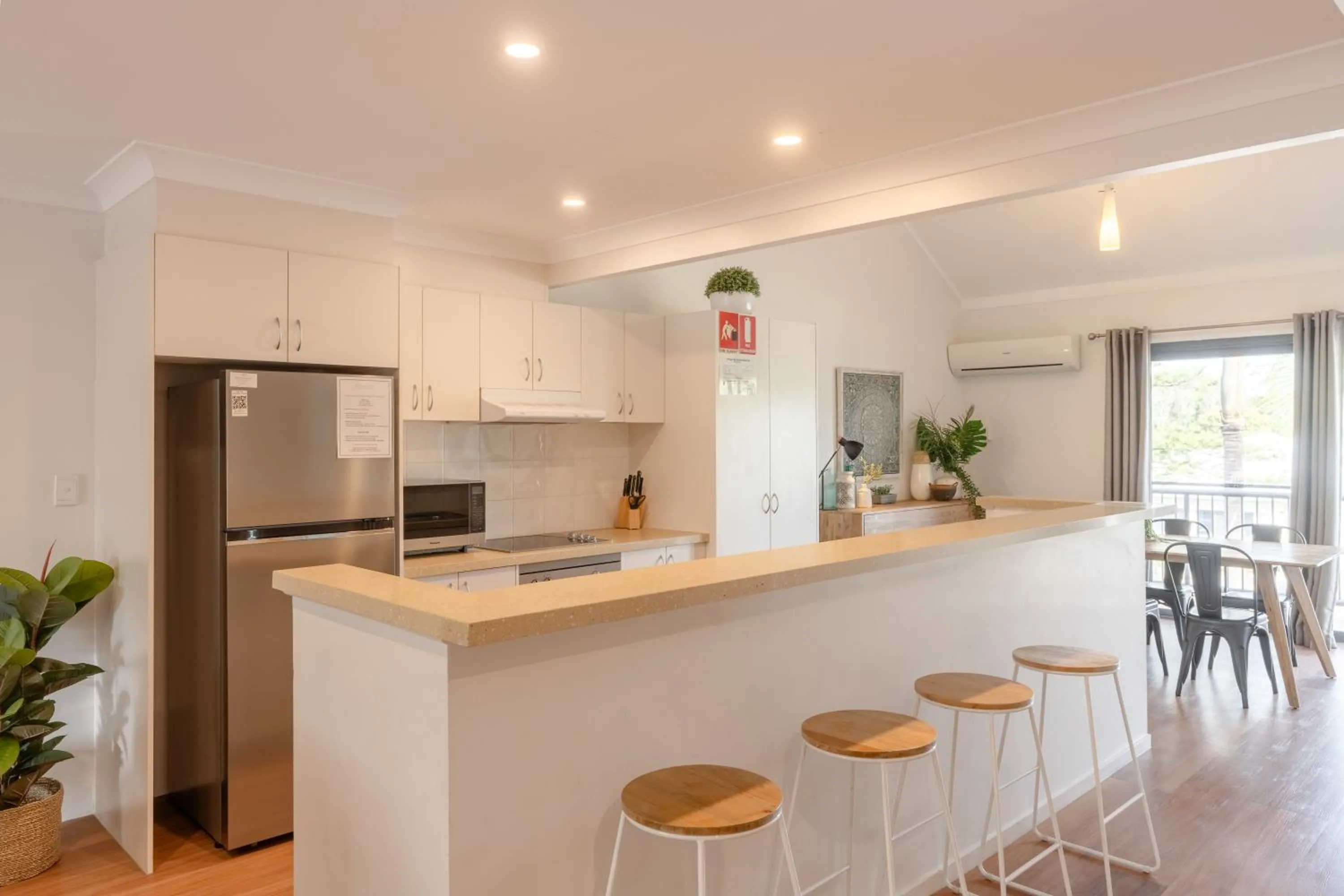 Dining area in Outrigger Bay