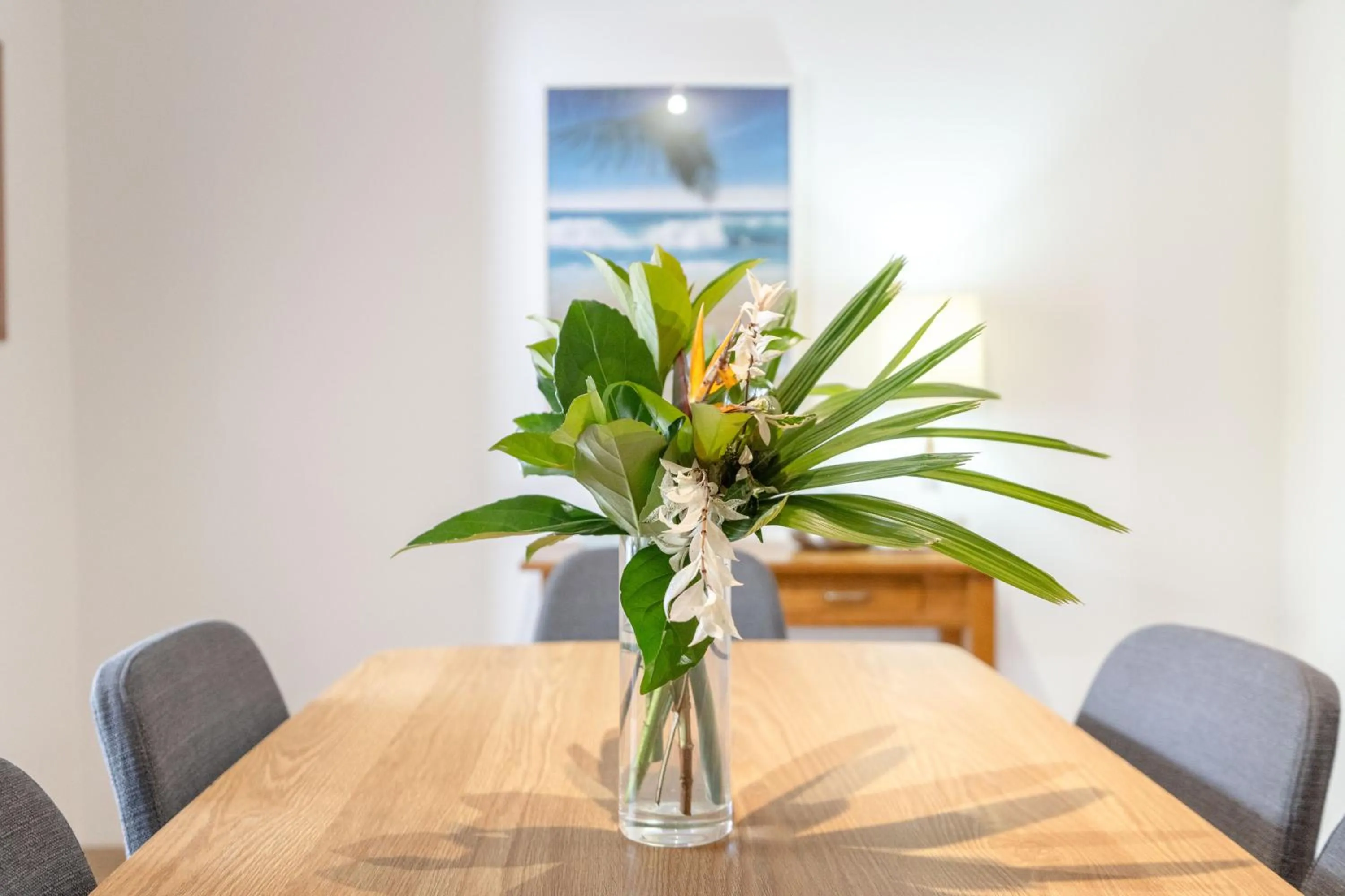 Dining area in Outrigger Bay